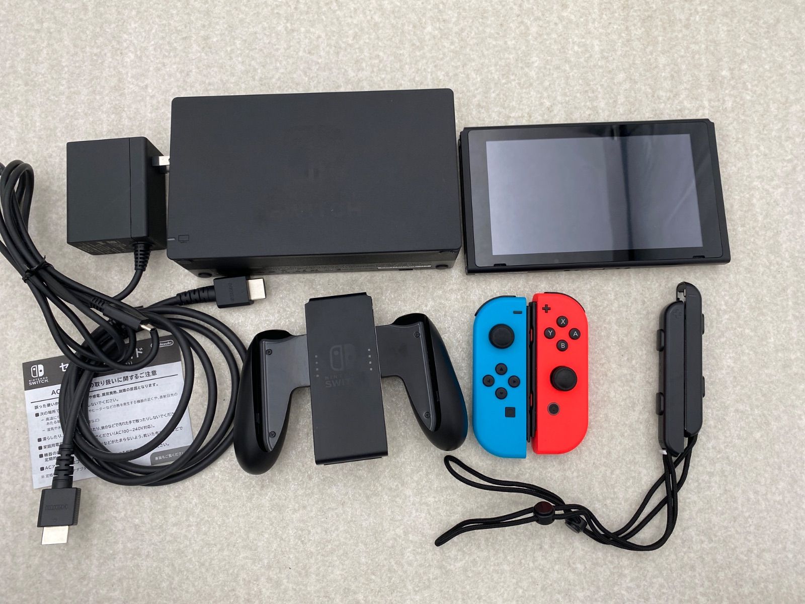 ◇Nintendo Switch Joy－Con（L） ネオンブルー／（R） ネオンレッド