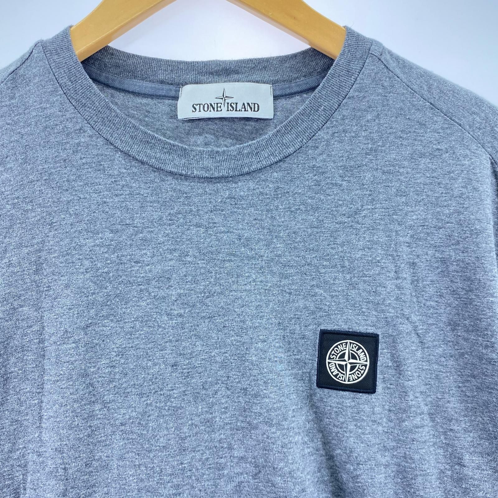 STONE ISLAND ﾛｺﾞ ﾊﾟｯﾁ ｸﾙｰﾈｯｸ T ｼｬﾂ ｸﾞﾚ ｰ L 761524113 - メルカリ
