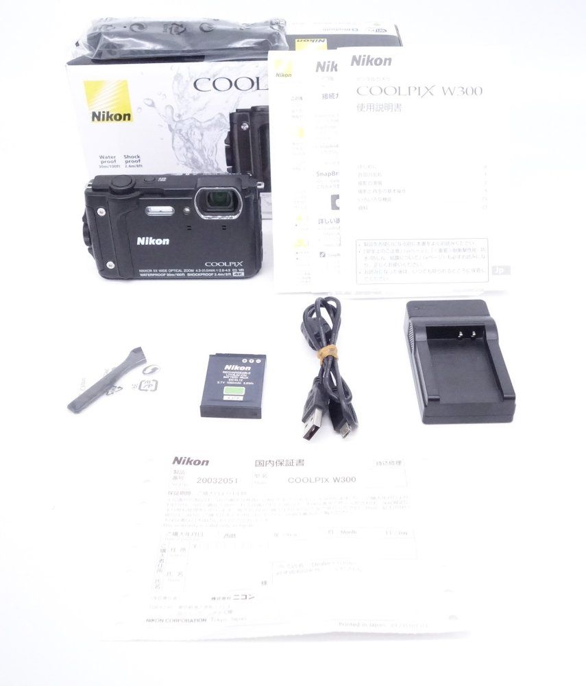 【極上品】ニコン Nikon デジタルカメラ COOLPIX W300 BK クールピクス 1605万画素 ブラック [W2605052A]