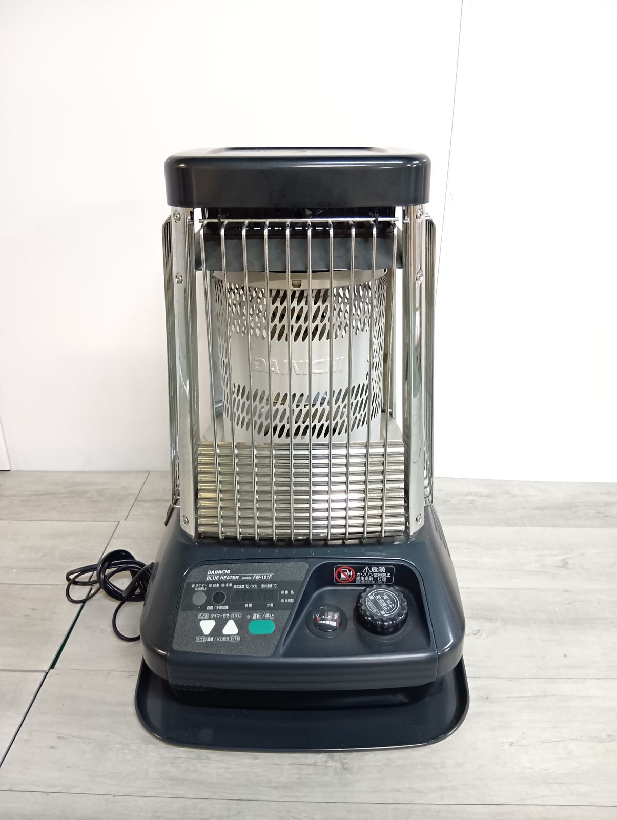 石油ストーブ ダイニチ ブルーヒーター FM-101F 01年製 暖房器具 現状