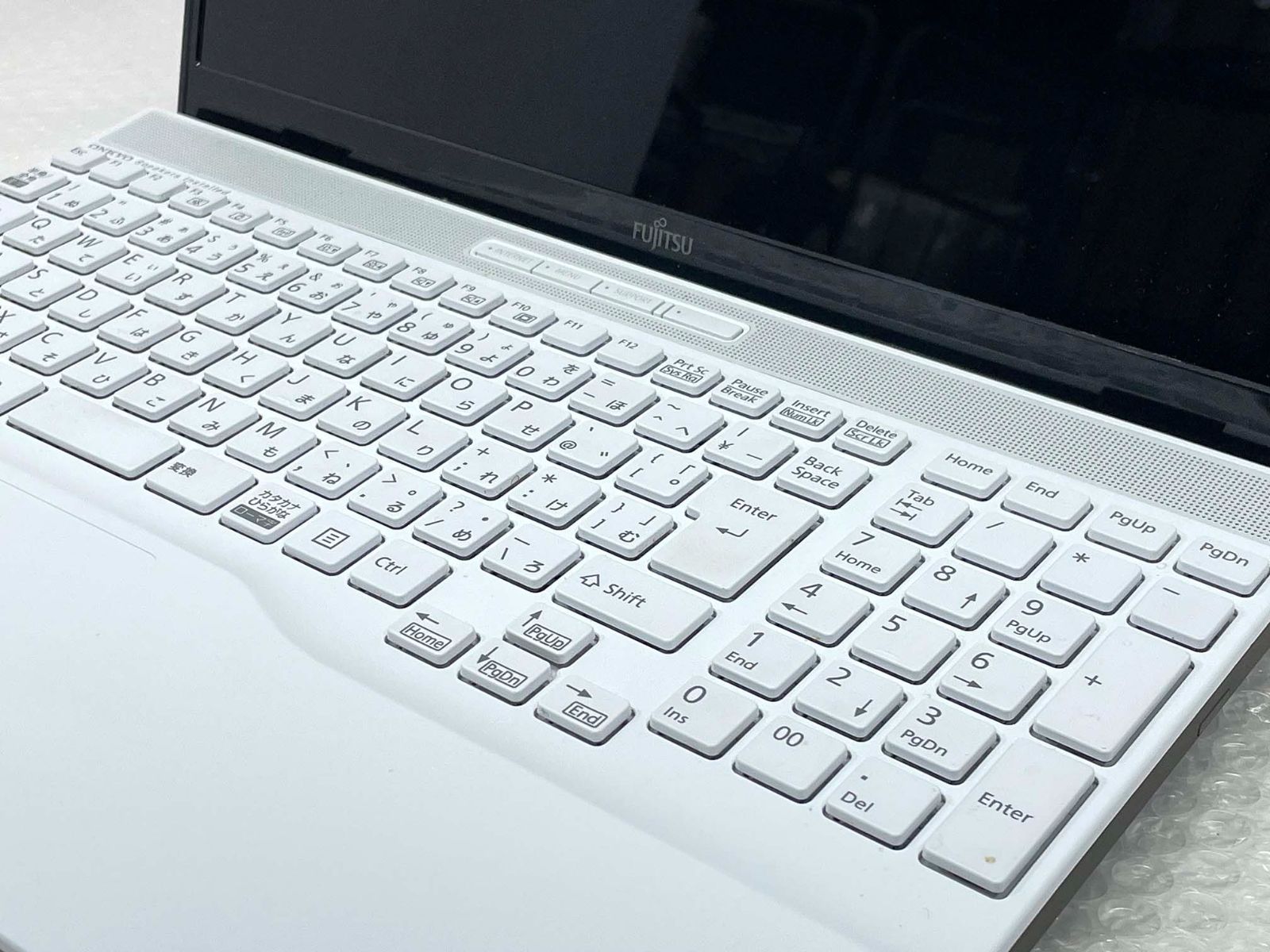 ジャンク】 富士通 LIFEBOOK AH52/D3 i5 8265U/4GB/HDDなし/Windows11