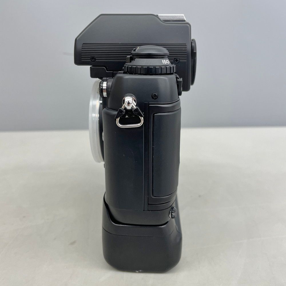 ニコン Nikon フィルムカメラ F4 MB-21バッテリーパック付き - メルカリ
