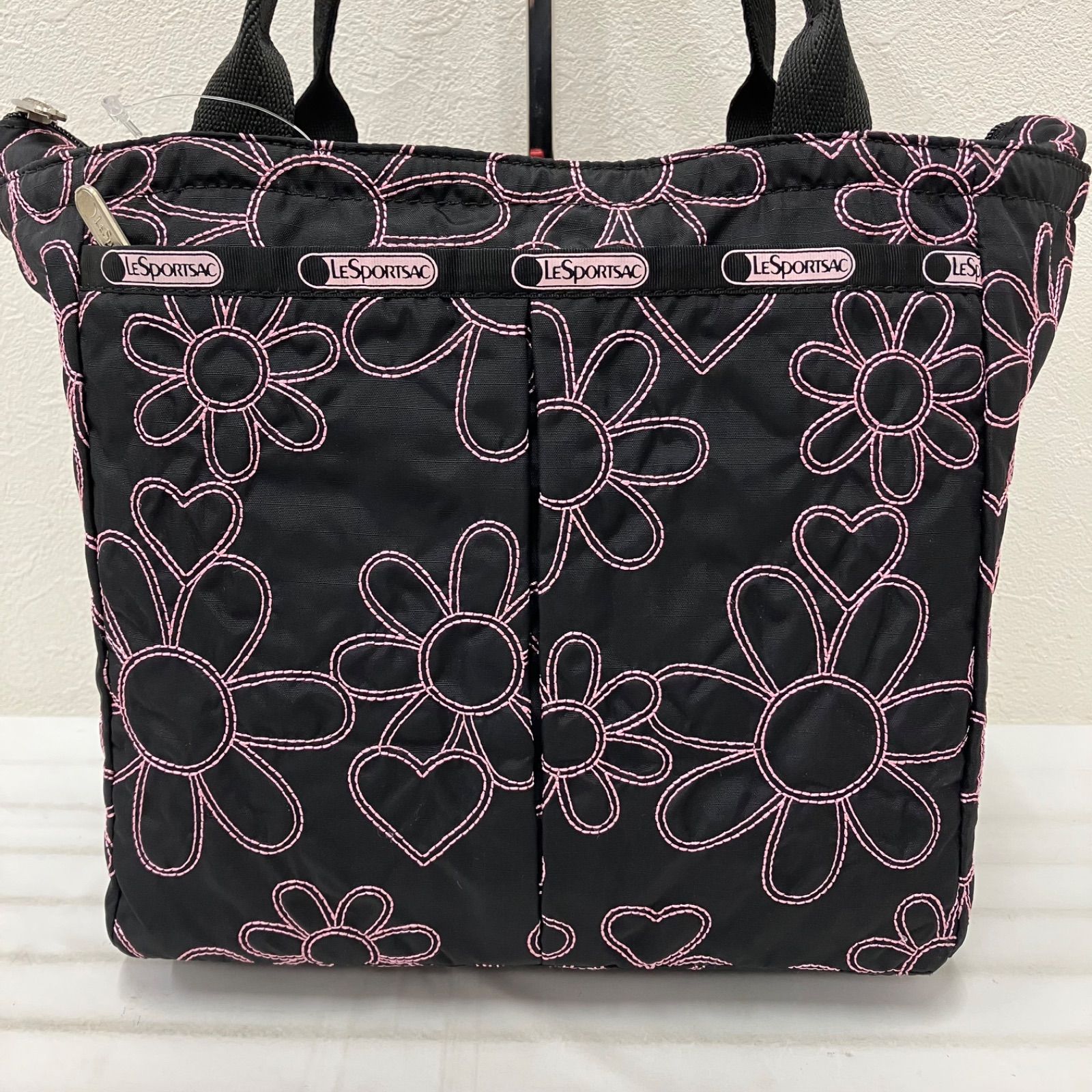 3575 LeSportsac レスポートサック ハンドバッグ 花柄 刺繍 ブラック