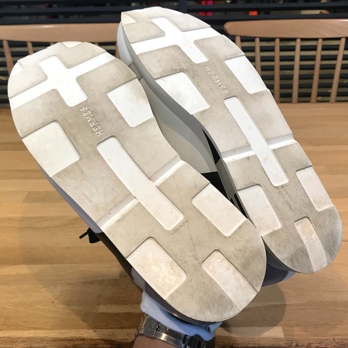 美品 エルメス レヴュス スニーカー メンズ レザー 42 約27cm ホワイト 