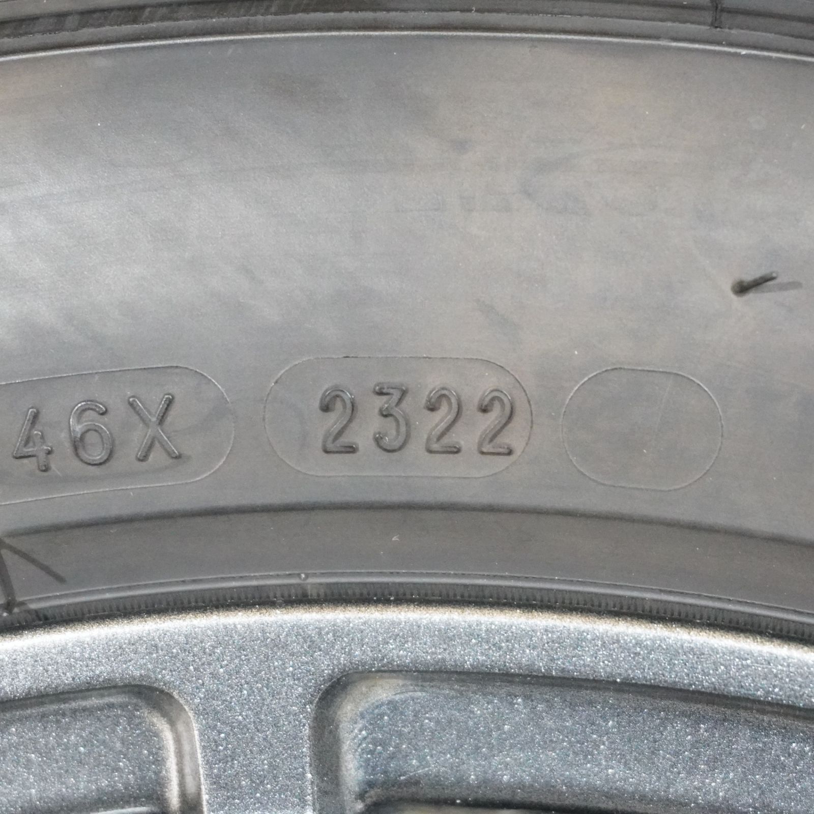 バリ山 22年製 スタッドレス 205/55R17 ミシュラン X-ICE SNOW
