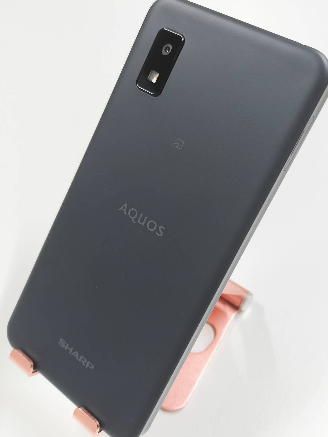 美品】AQUOS wish SH-M20 64GB charcoal SIM解除済 - メルカリ