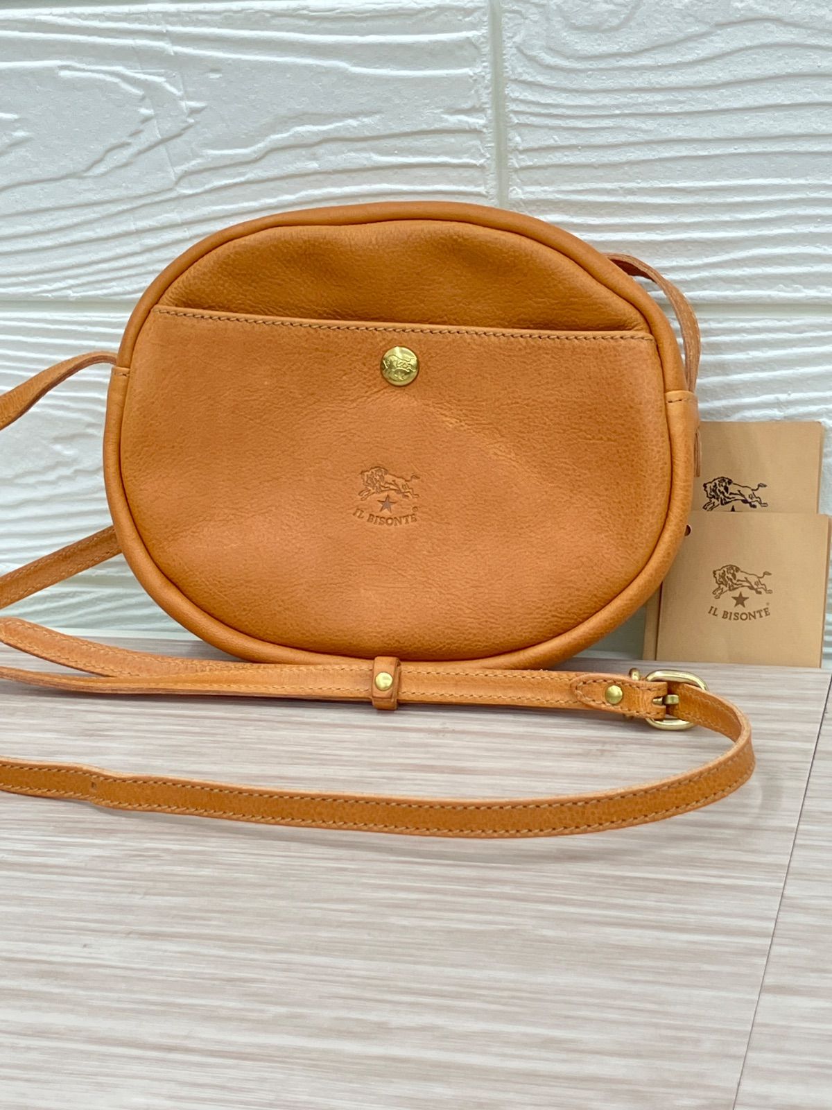 【未使用】IL BISONTE イルビゾンテ ショルダーバッグ BCR242 No.52812 8,640円