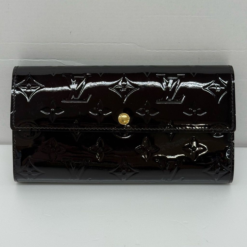 LOUIS VUITTON モノグラム ヴェルニ ポルトフォイユ サラ ボルドー 長