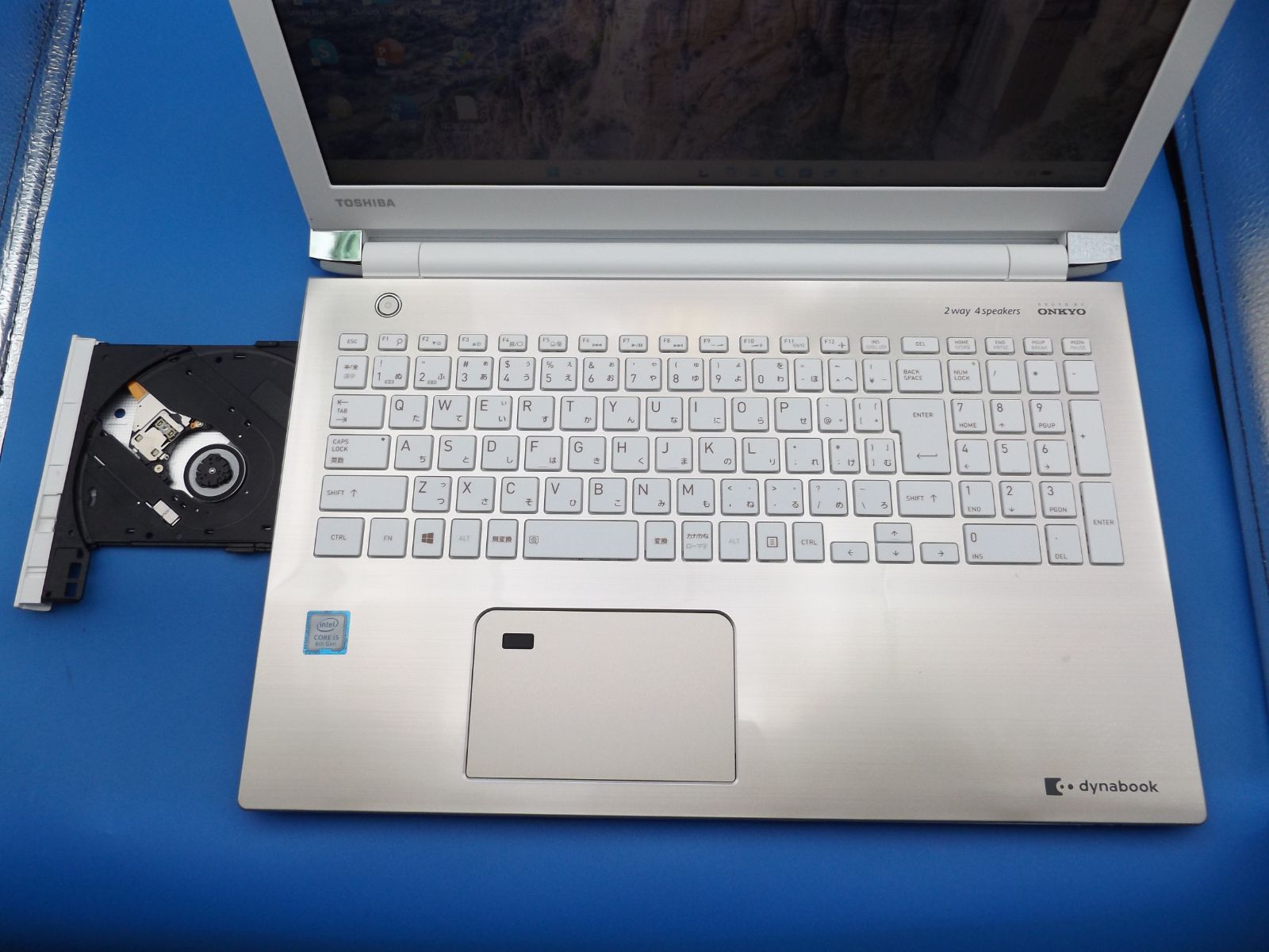 東芝 dynabook i5/8GB/SSD240GB Win11 Office2024 - メルカリ