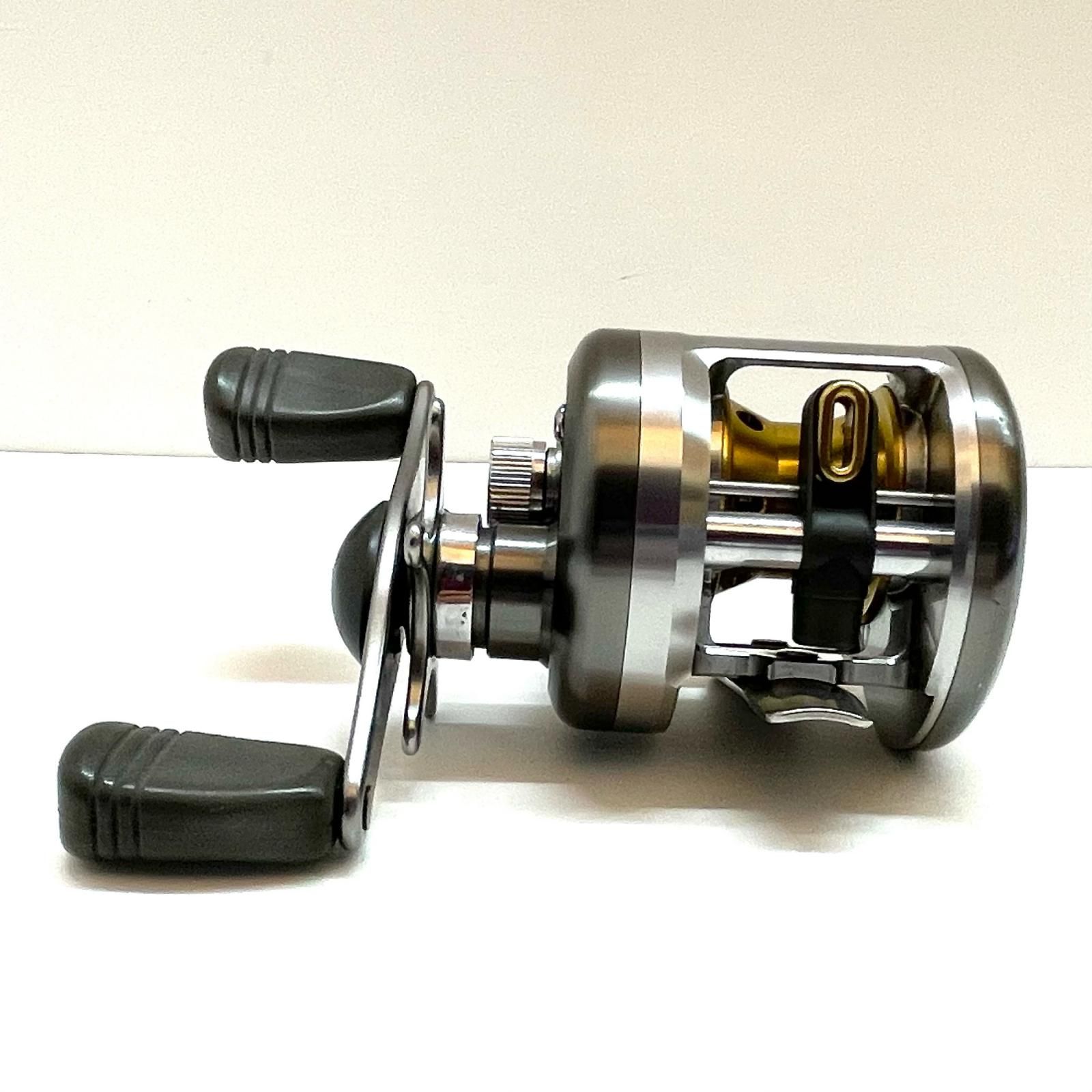 尾張小牧店】 中古 ※付属品なし Daiwa | ダイワ リール 00ミリオネア