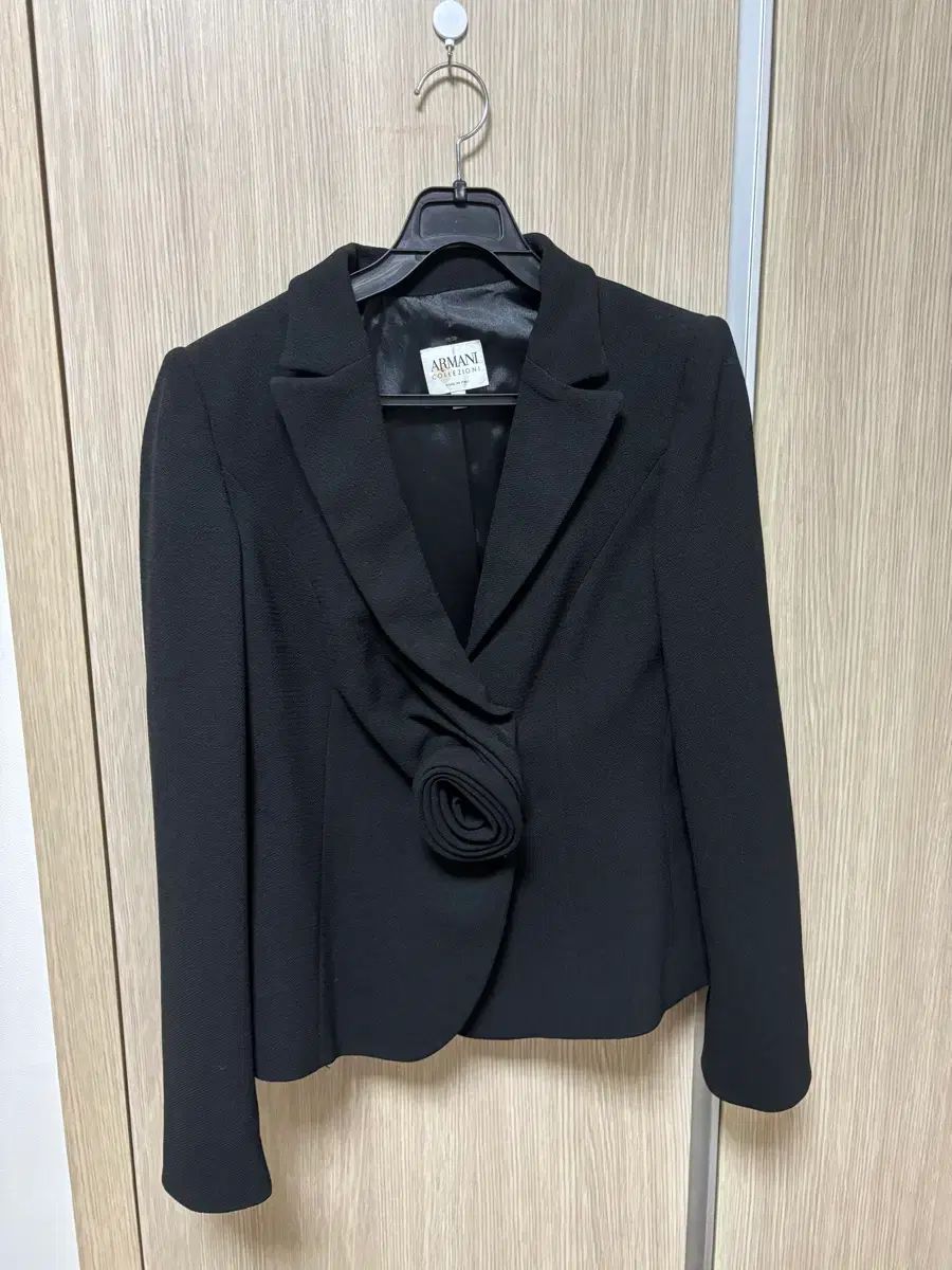 ARMANI ブラック レディース ジャケット
