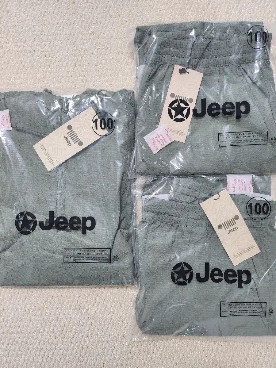 Jeep Anorak（アノラック）3種 セット（WHO+パンツ+ハーフパンツ）100 サイズ