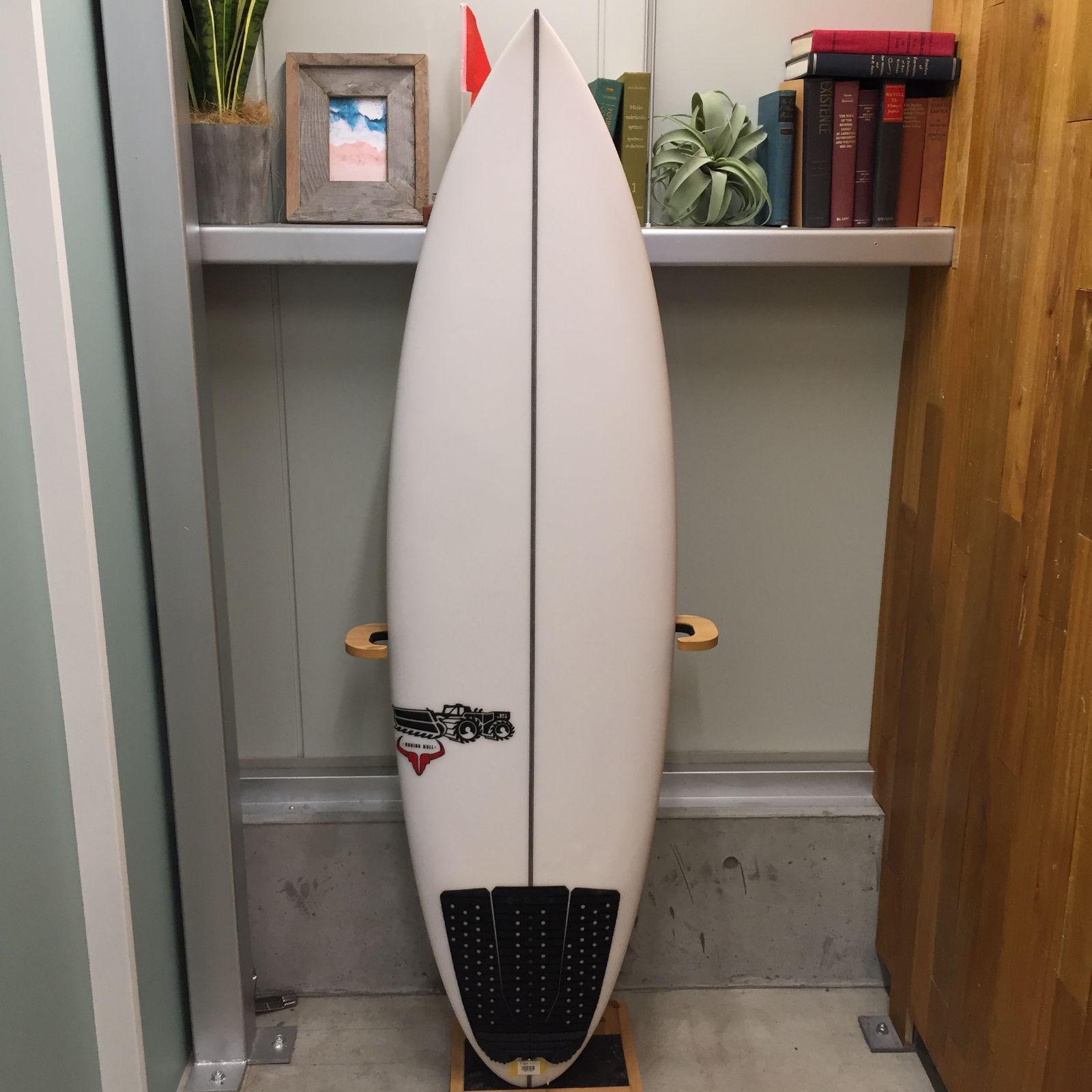 極美品 自宅配送無料 6'0 【ムラスポ公式】JS Industries Raging Bull