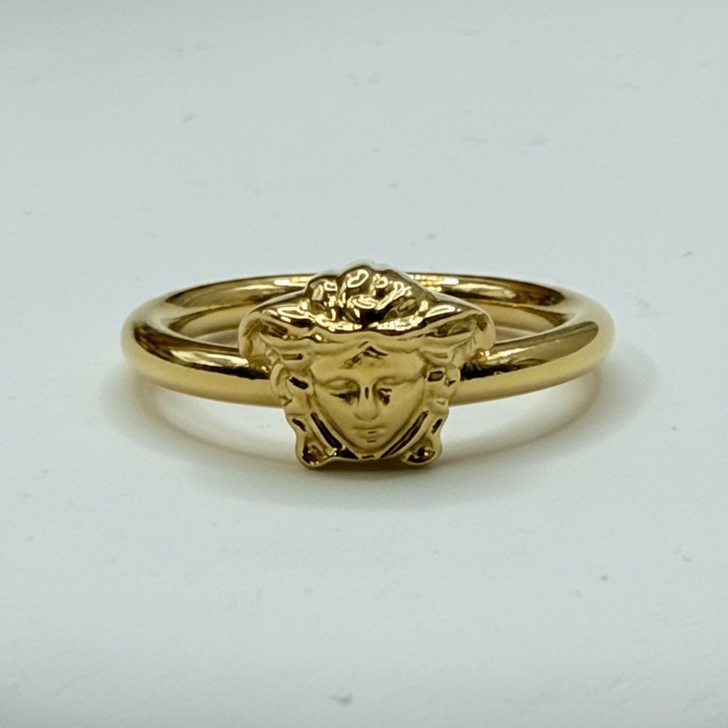 VERSACE メデューサ リング ゴールドカラー 指輪