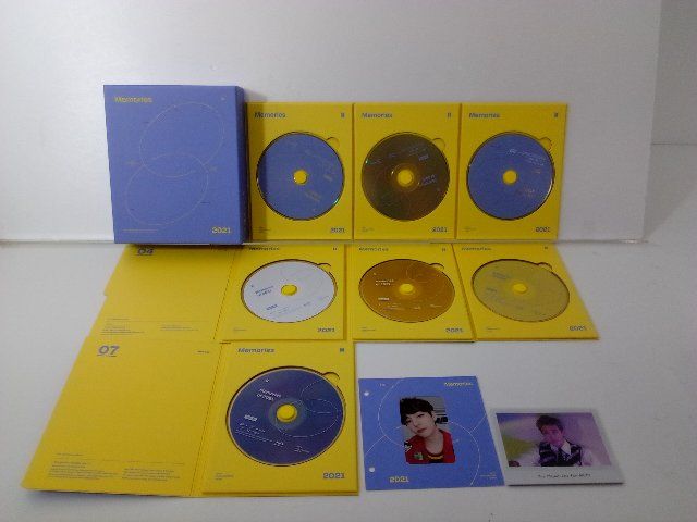 BTS Blu-ray MEMORIES OF 2021 トレカ V - メルカリ