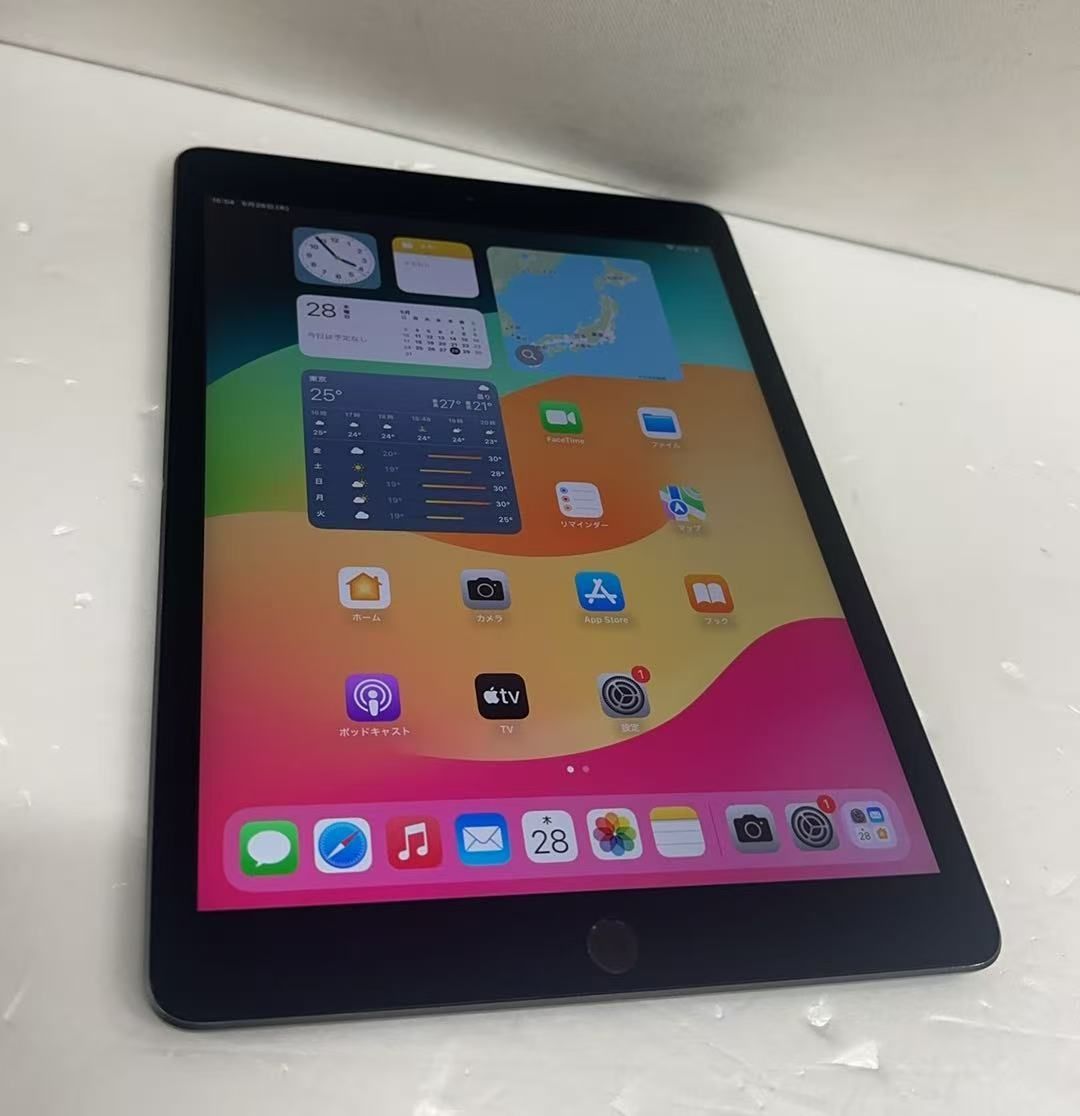 iPad 第7世代 32GB Cellular スペースグレイ - メルカリ