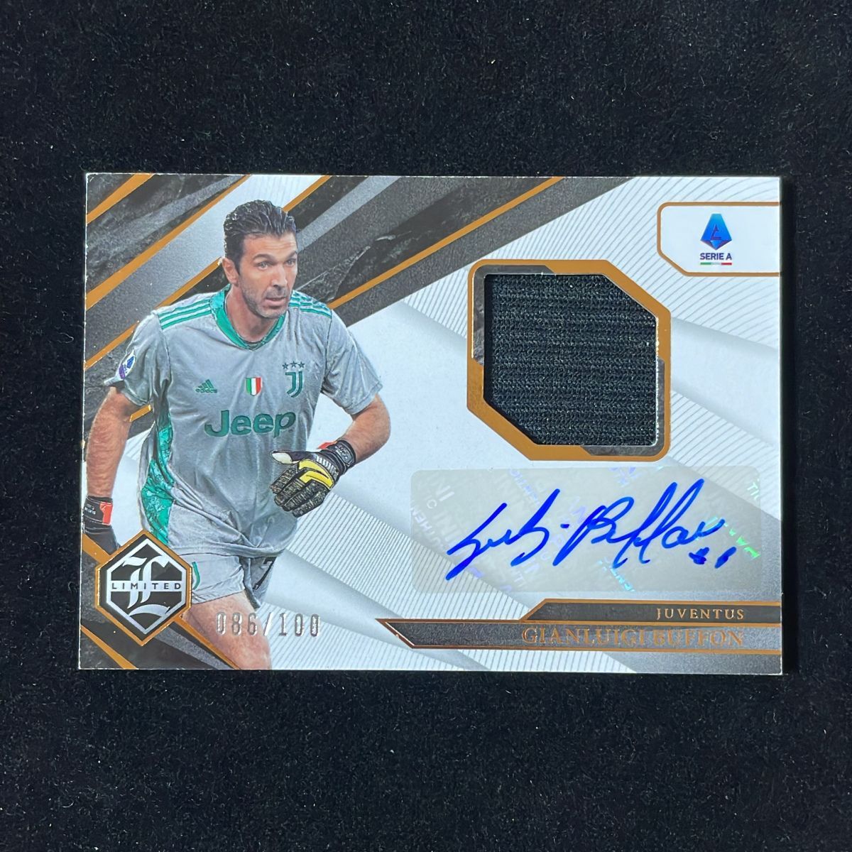 Gianluigi Buffon ジャンルイジ・ブッフォン Panini Chronicles Limited 2022-23 /100 Auto 直筆 サイン Jersey ジャージ Juventus