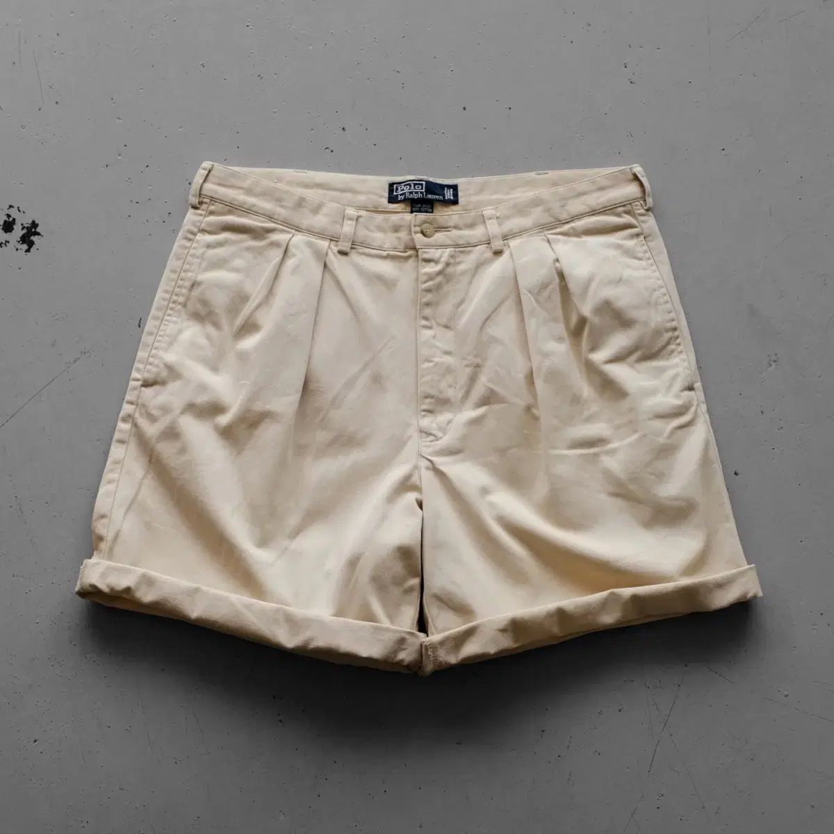 ポロラルフローレン トゥタック ショートパンツ
