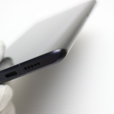 新品同様 HW-02L HUAWEI P30 Pro ブラック スマホ 本体 白ロム 土日祝