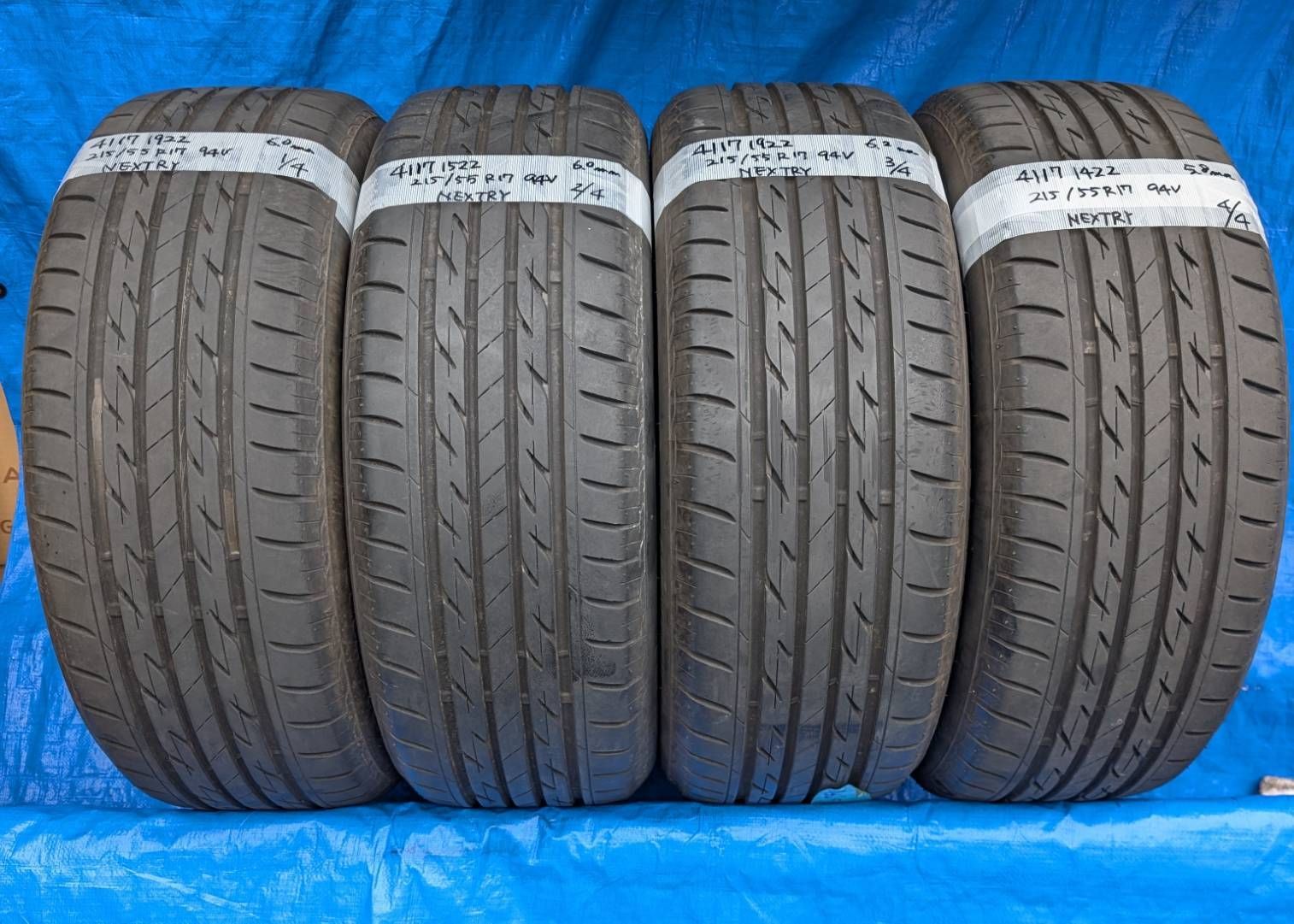 4117）215/55R17 94V BRIDGESTONE NEXTRY 2022年製 4本セット 中古品