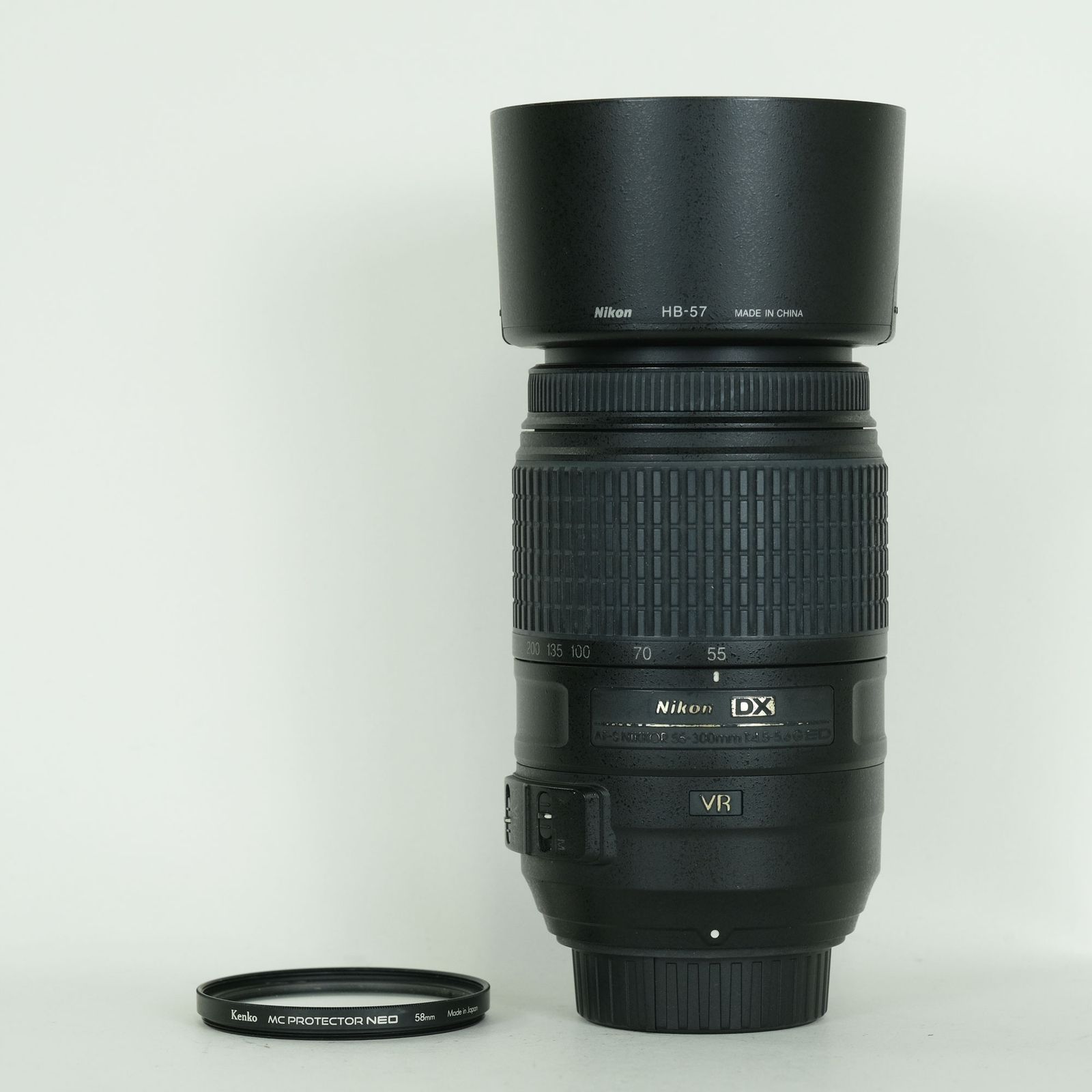 [難あり品 | フィルター付] Nikon AF-S DX NIKKOR 55-300mm F4.5-5.6G ED VR | Nikon Fマウント