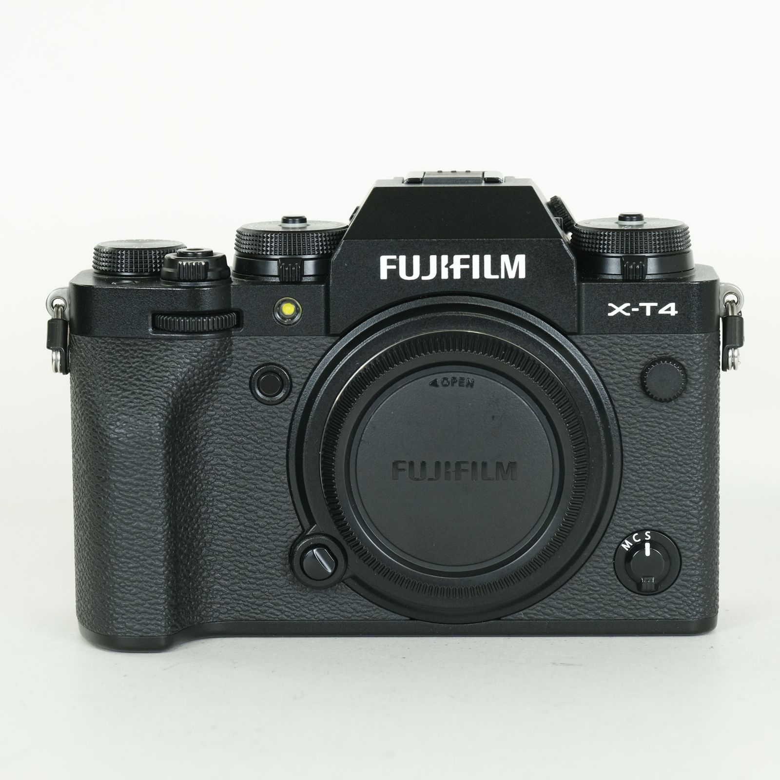 良品 | シャッター数2,540回｜バッテリー2個付] FUJIFILM X-T4 [ボディ