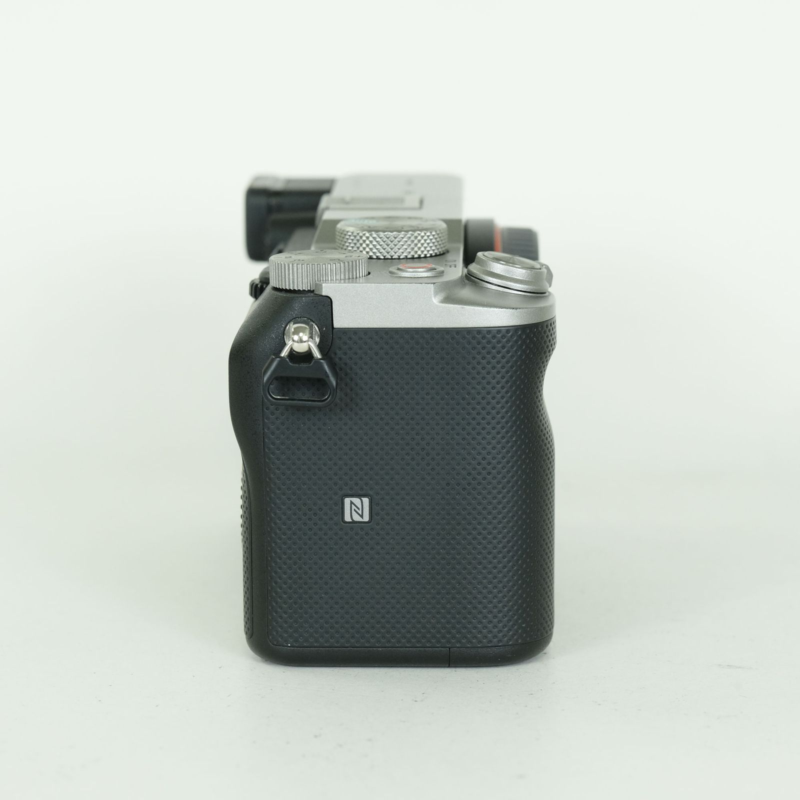 良品 | シャッター数17,470回｜L型プレート付] SONY α7C（ILCE-7C
