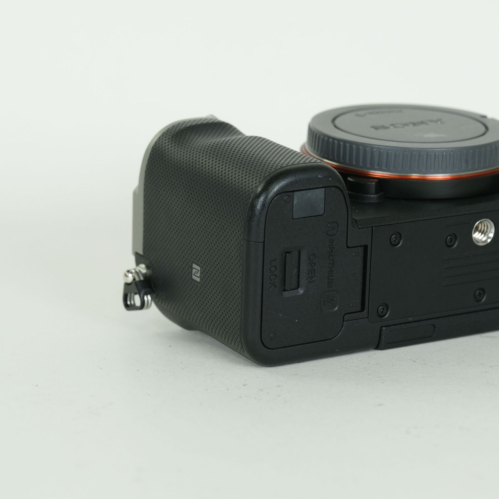 良品 | シャッター数17,470回｜L型プレート付] SONY α7C（ILCE-7C