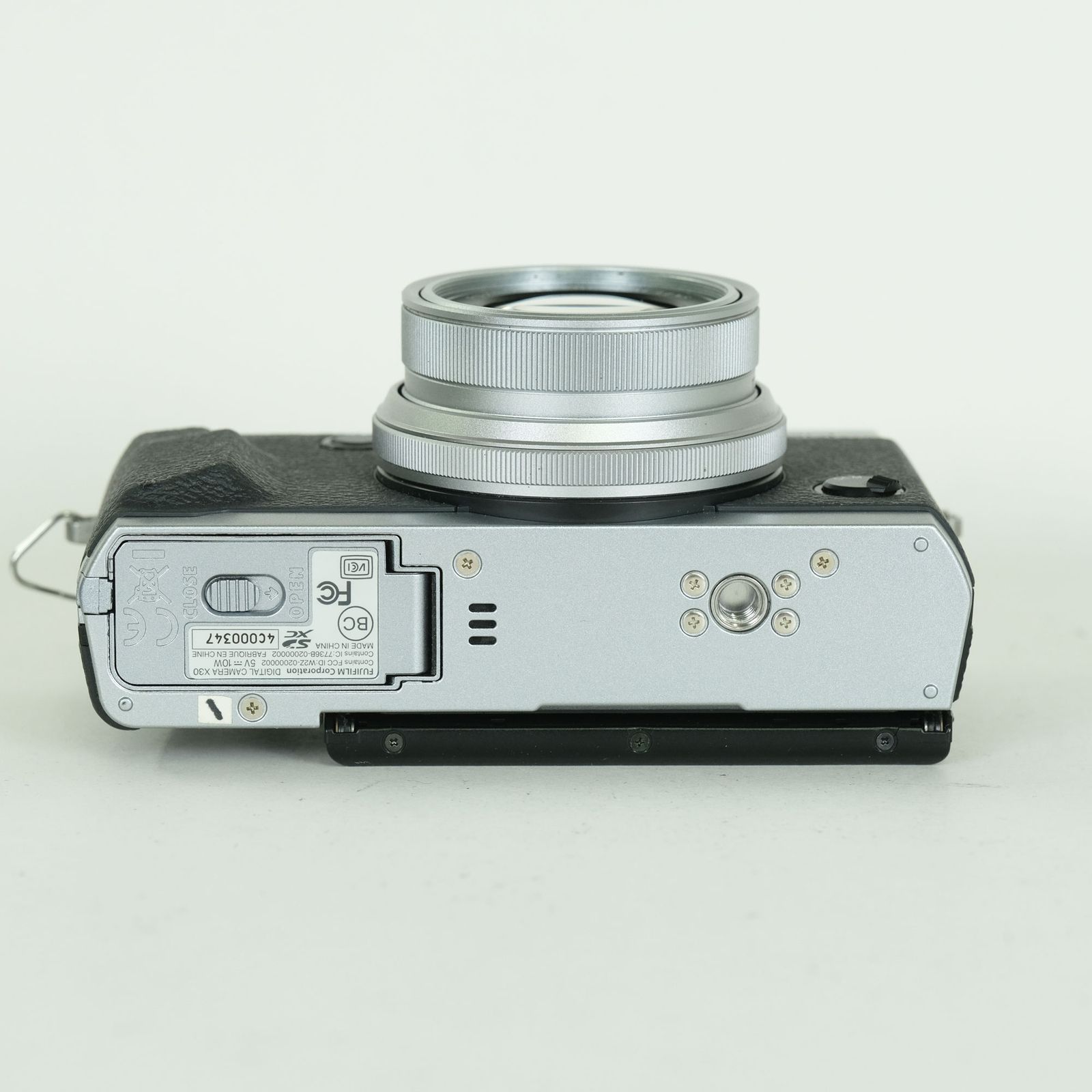 美品] FUJIFILM X30 シルバー | コンパクトデジタルカメラ - メルカリ