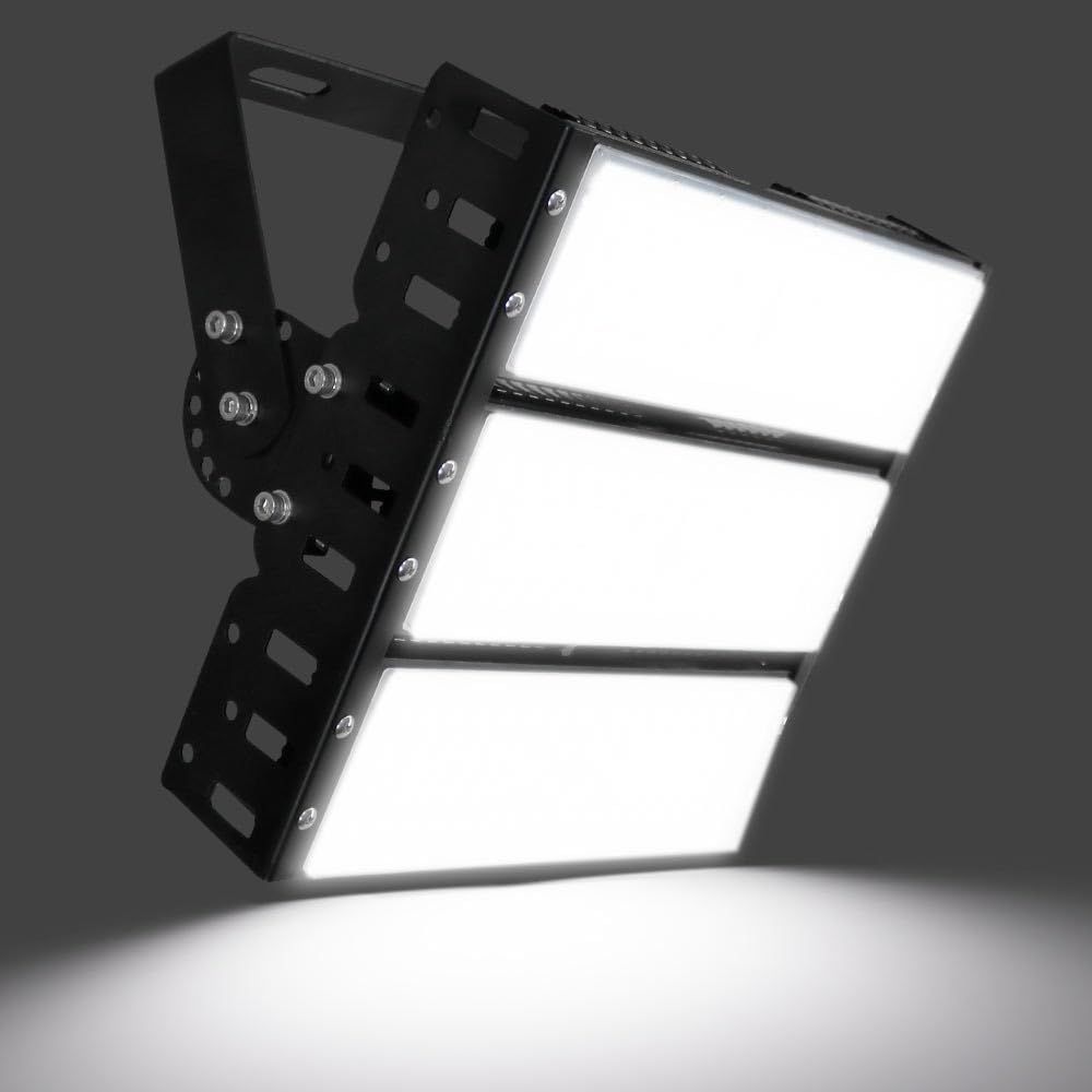【驚異の明るさ30000lm！】LED投光器 屋外用 明るい 150W 水銀灯1500W相当 30000LM 投光器 屋外 防水 LED作業灯 ワークライト ライト コンセント IP65 豪雨対応 投光機 高天井照明 室外 アウトドア照明 看 aaed467c