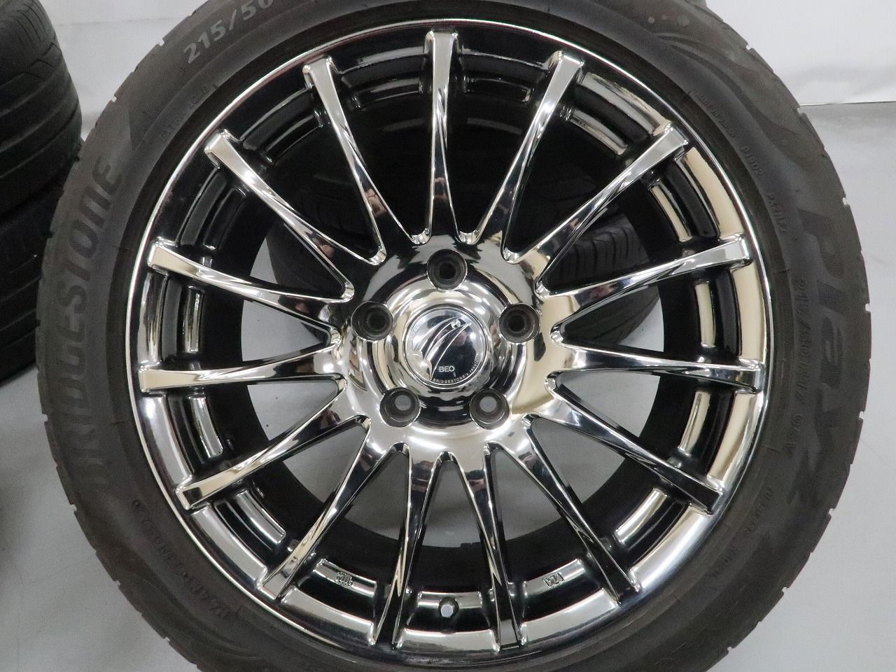 ◇中古ピレリ215/50R17スタッドレスセット　レヴォーグ、ノア、ヴォクシー ノア ヴォクシー レヴォーグ WRX S4 MAZDA3 等に 4本 社外 17インチ 7J