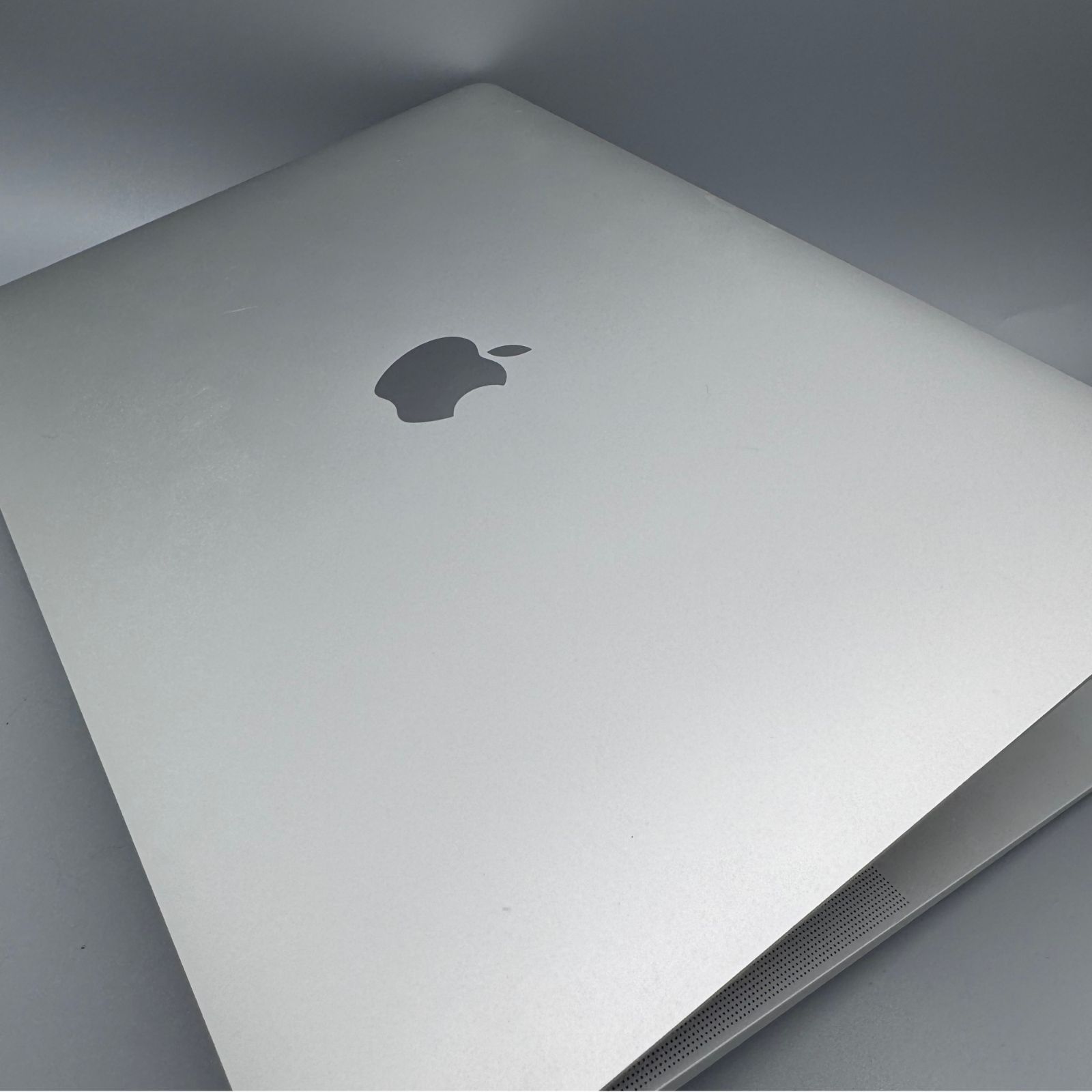 MacBook Air 2020 M1 16GB 512GB シルバー 箱 充電器 - メルカリ