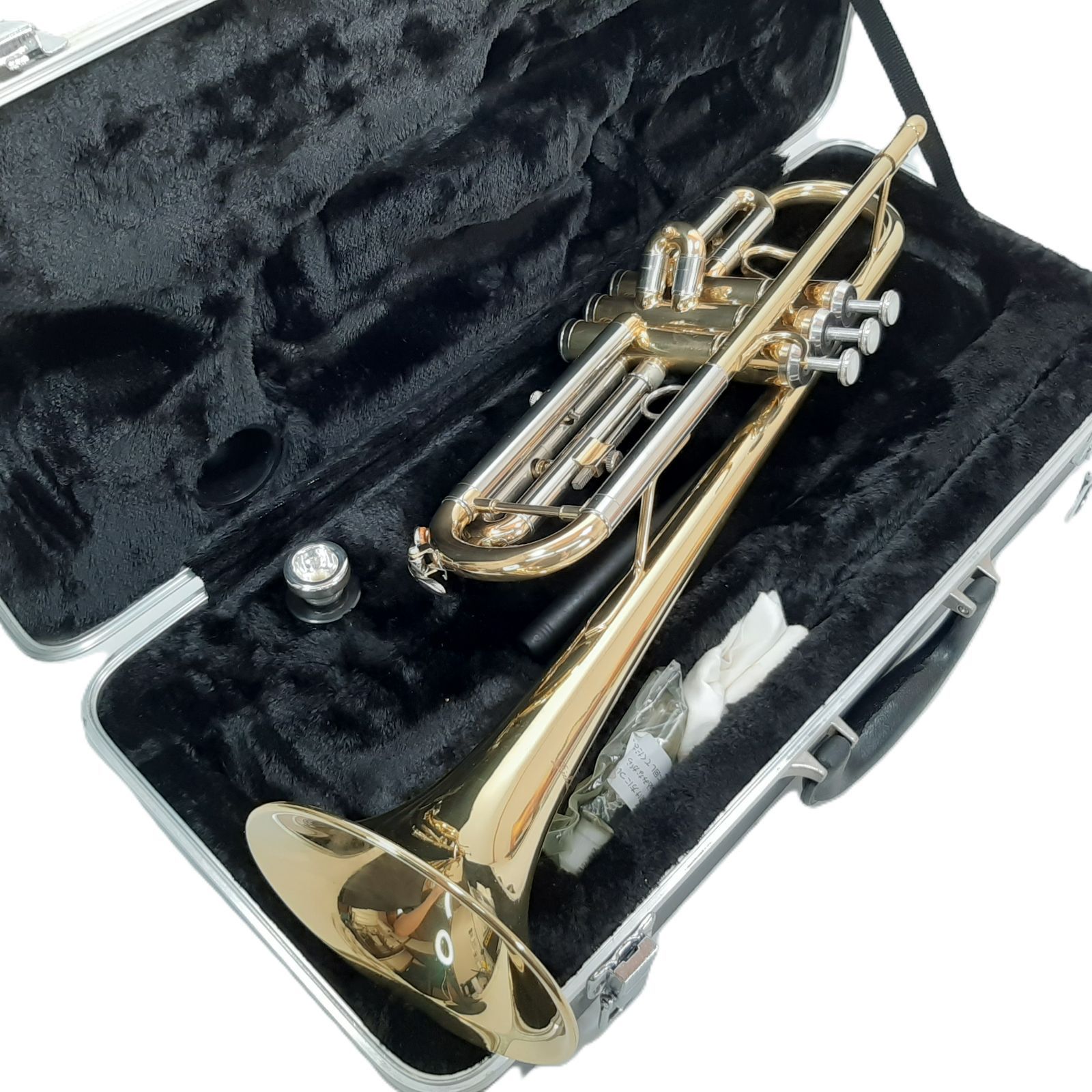 トランペット Richard CL41875本体と付属品 Richard B♭トランペット ゴールドラッカー 動作確認済み マウスピース
