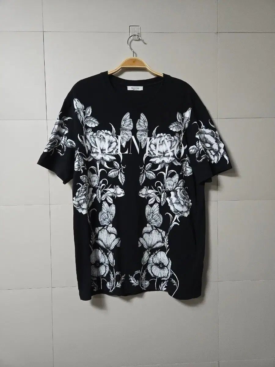 (デパート)ヴァレンティノ DARK ブルーミング プリント Tシャツ XL