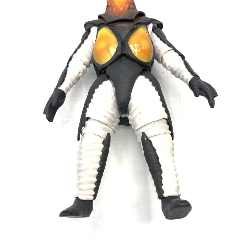 中古】開封)S.H.Figuarts ゼットン 一兆度の火球Ver.[69] - メルカリ