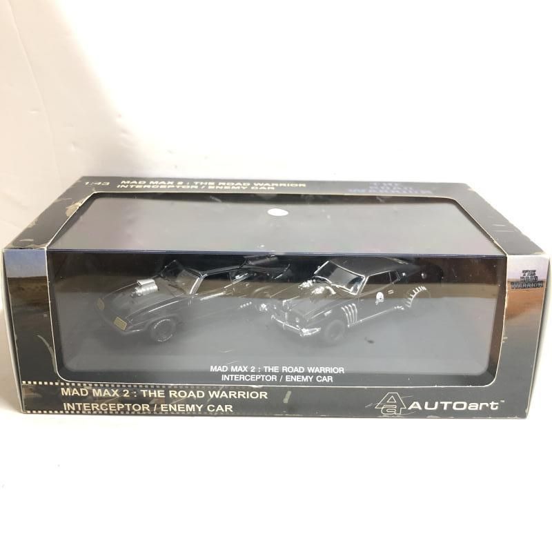 【中古】AutoArt 52745 Mad Max 2 1/43 The Road Warrior ｢インターセプター & エネミーカー スペシャル2台セット｣[69]