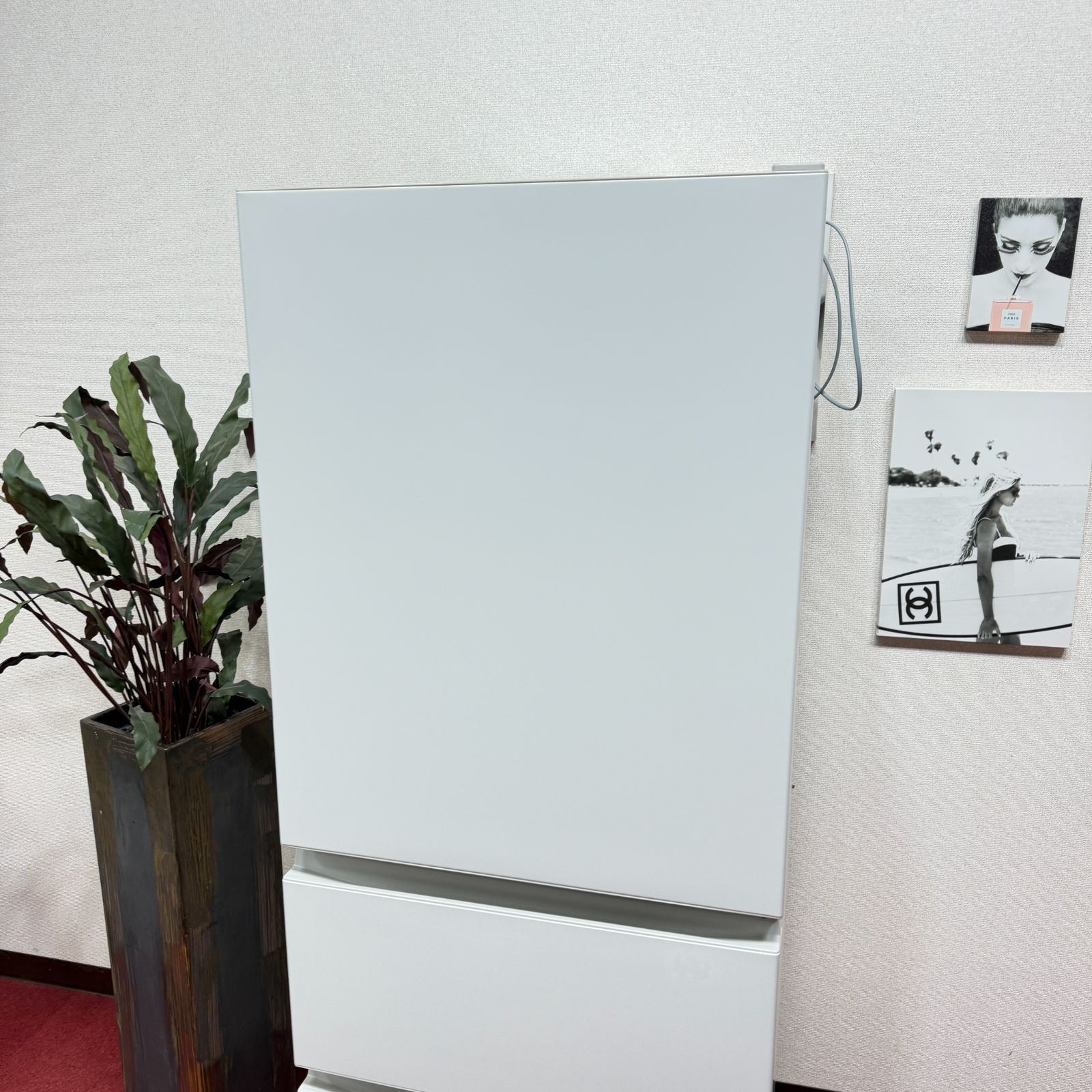 東京23区送料無料 超美品2025年製三菱3ドア冷蔵庫 330L製氷機 分解洗浄