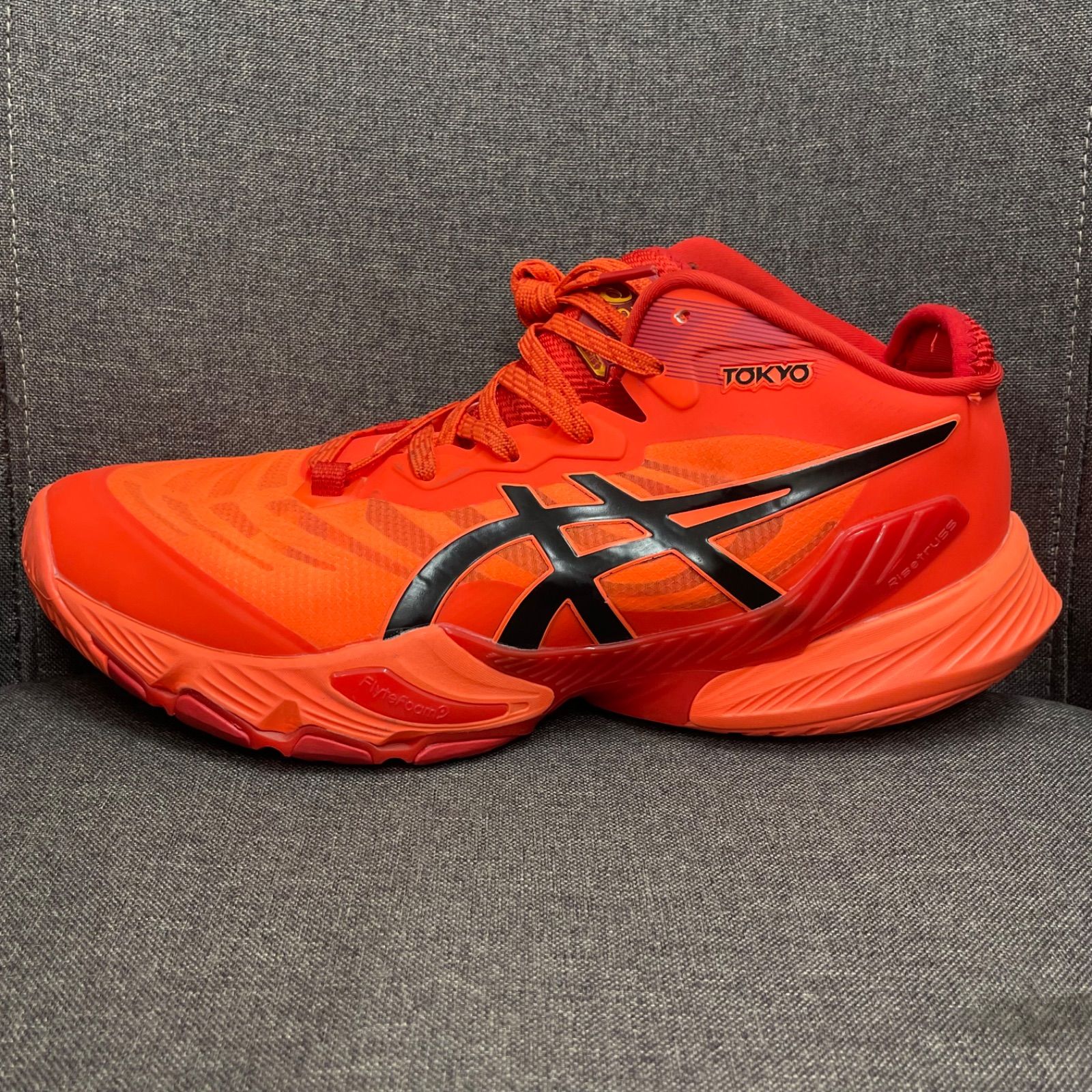 ASICS バレーボールシューズ メタライズ 28cm NPA】28cm asics アシックス メタライズ TOKYO バレーシューズ - メルカリ