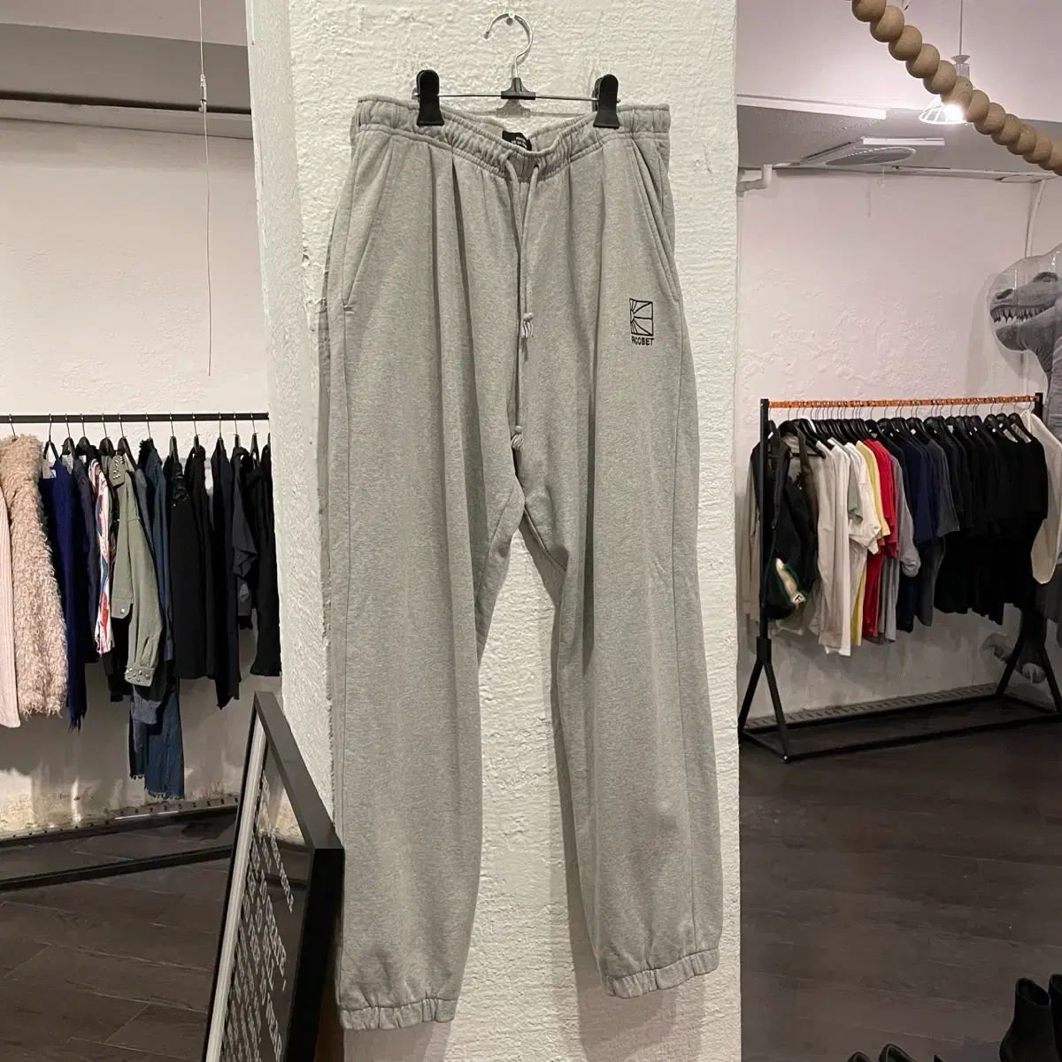 ラスベット スウェットパンツ