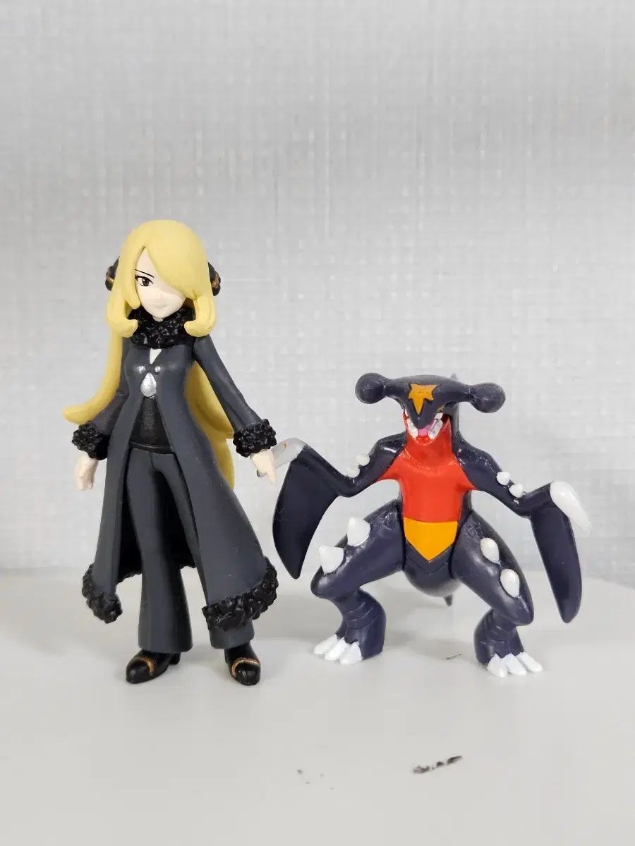 ポケモン シロナ - with フィギュア J ポケットモンスター ガブリアス 