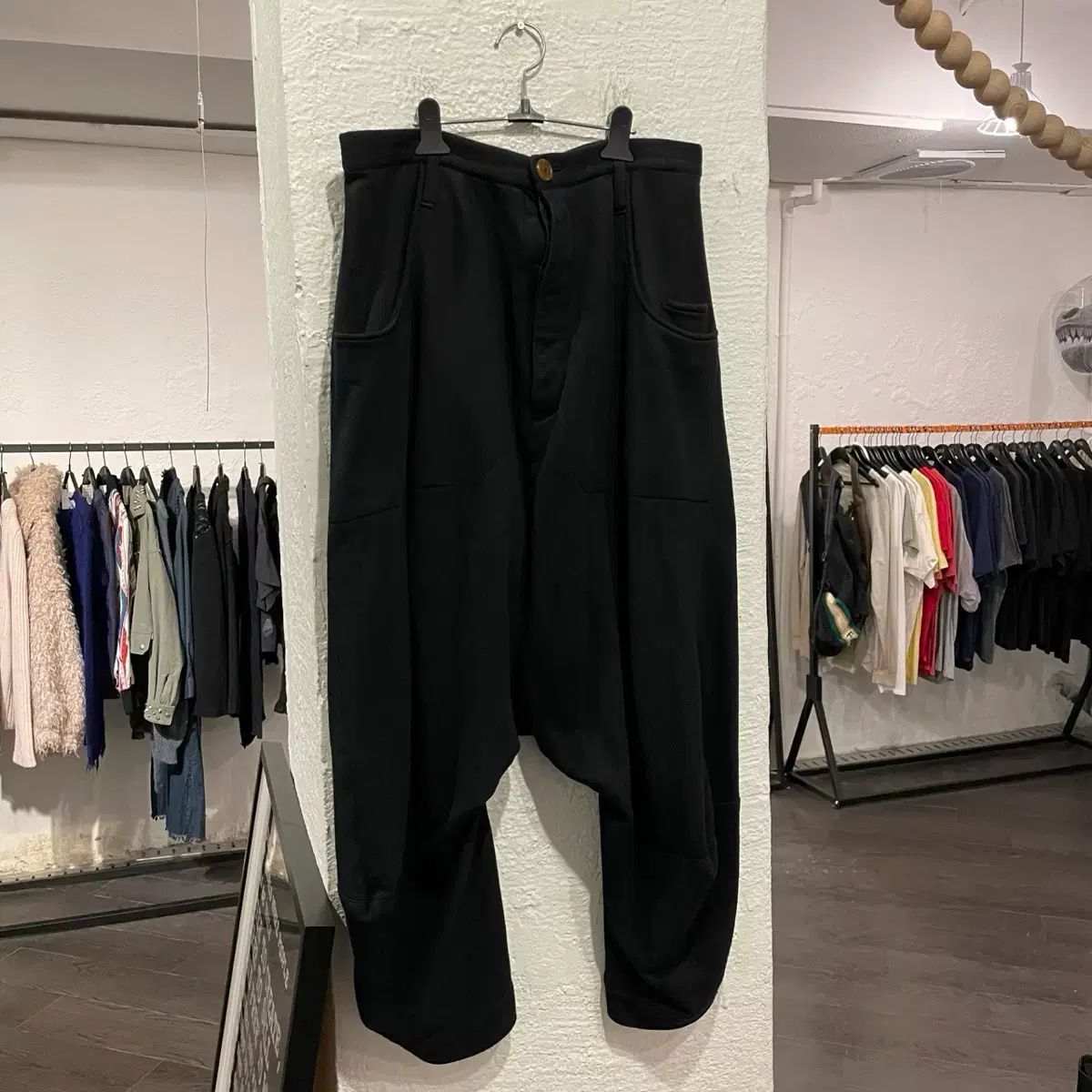 VIVIENNE WESTWOOD MAN SARROUEL PANTS