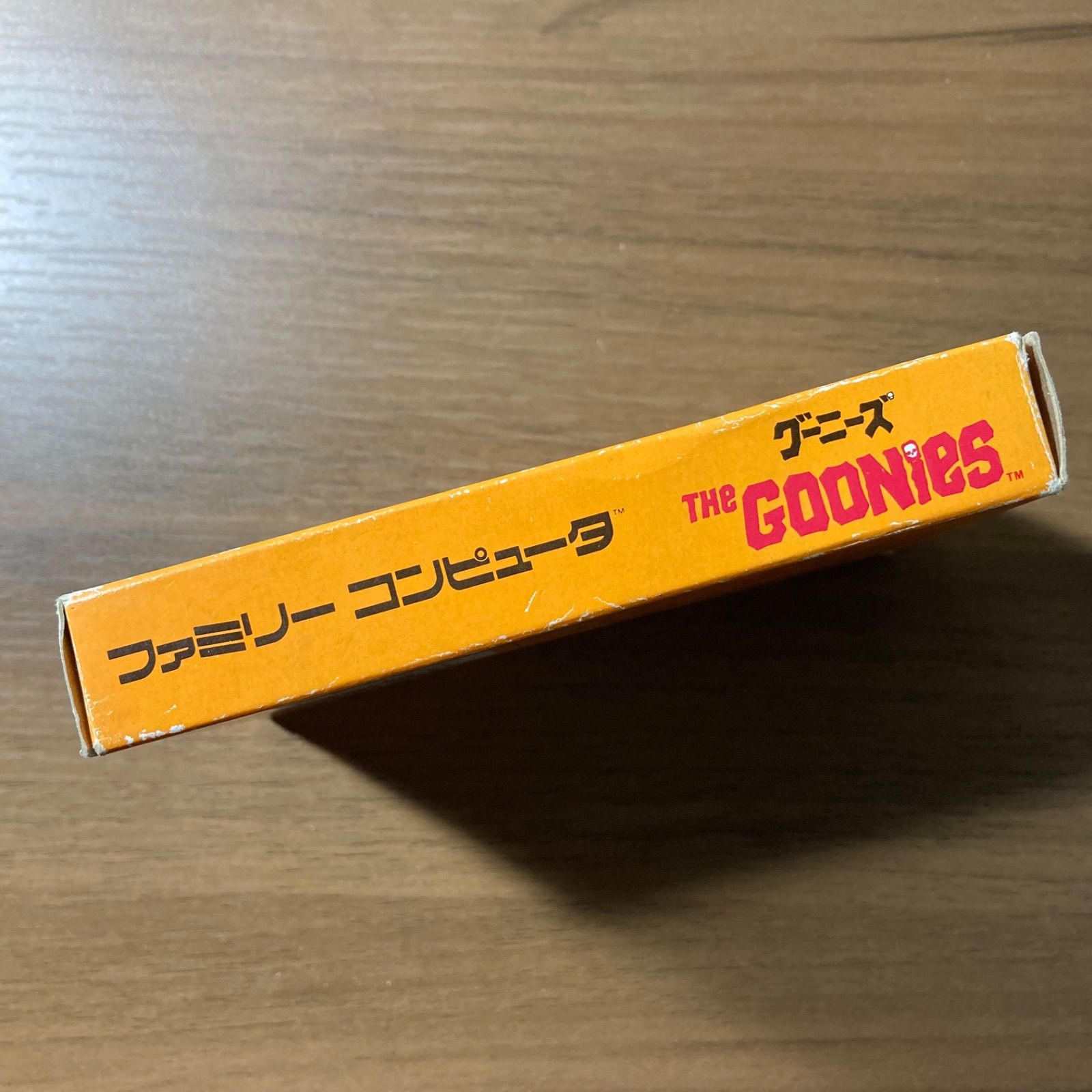 グーニーズ ファミコン ソフト 箱付き 4-57 - メルカリ