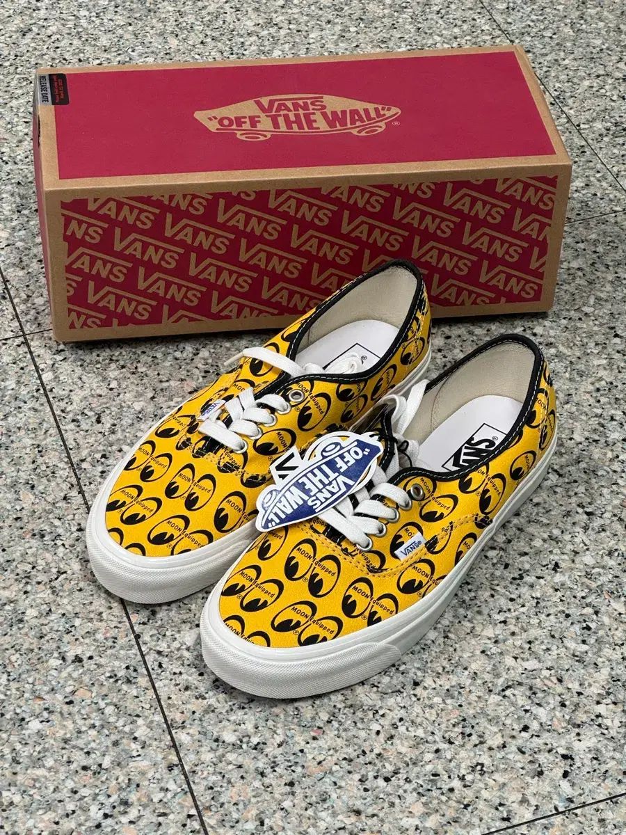 275 VANS ムーンアイ アナハイム アセンティック