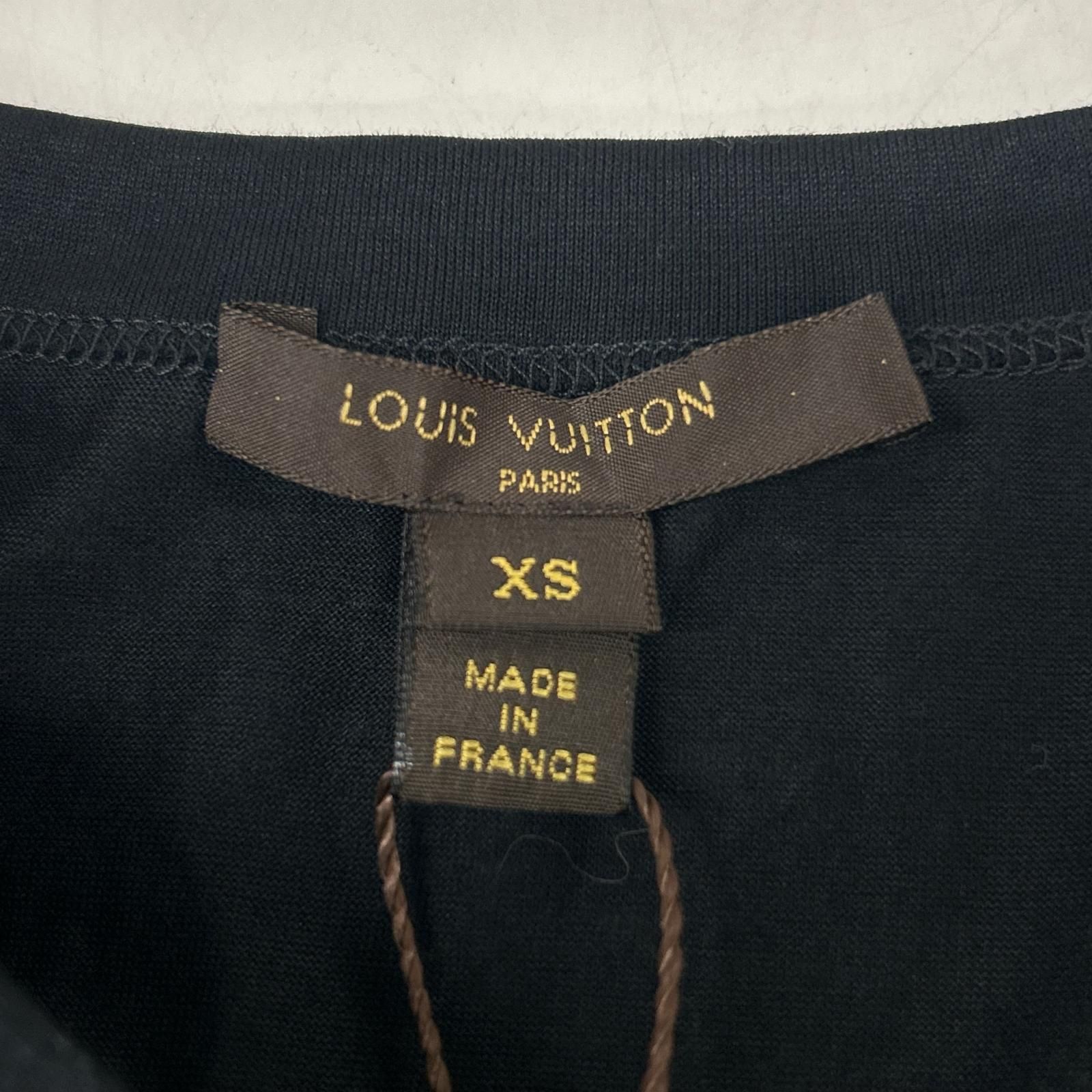 LOUIS VUITTON　ルイヴィトン　ブラック スパンコールロゴ Tシャツ　XS