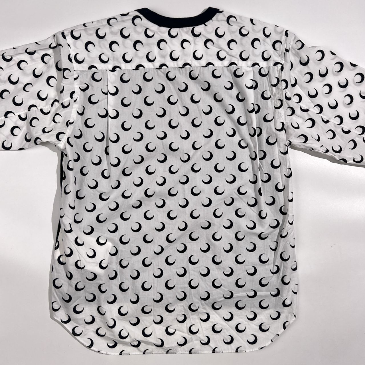 MARINE SERRE × COMME des GARCONS マリーンセル コムデギャルソン コラボ ムーン柄 長袖 Tシャツ カットソー L/ブラック×ホワイト系 レディース OB-B001 AD2018 MARINE SERRE × COMME des GARCONS マリーンセル コムデギャルソン コラボ ムーン柄 長袖 Tシャツ カットソー L/ブラック×ホワイト系 レディース OB-B001 AD2018
