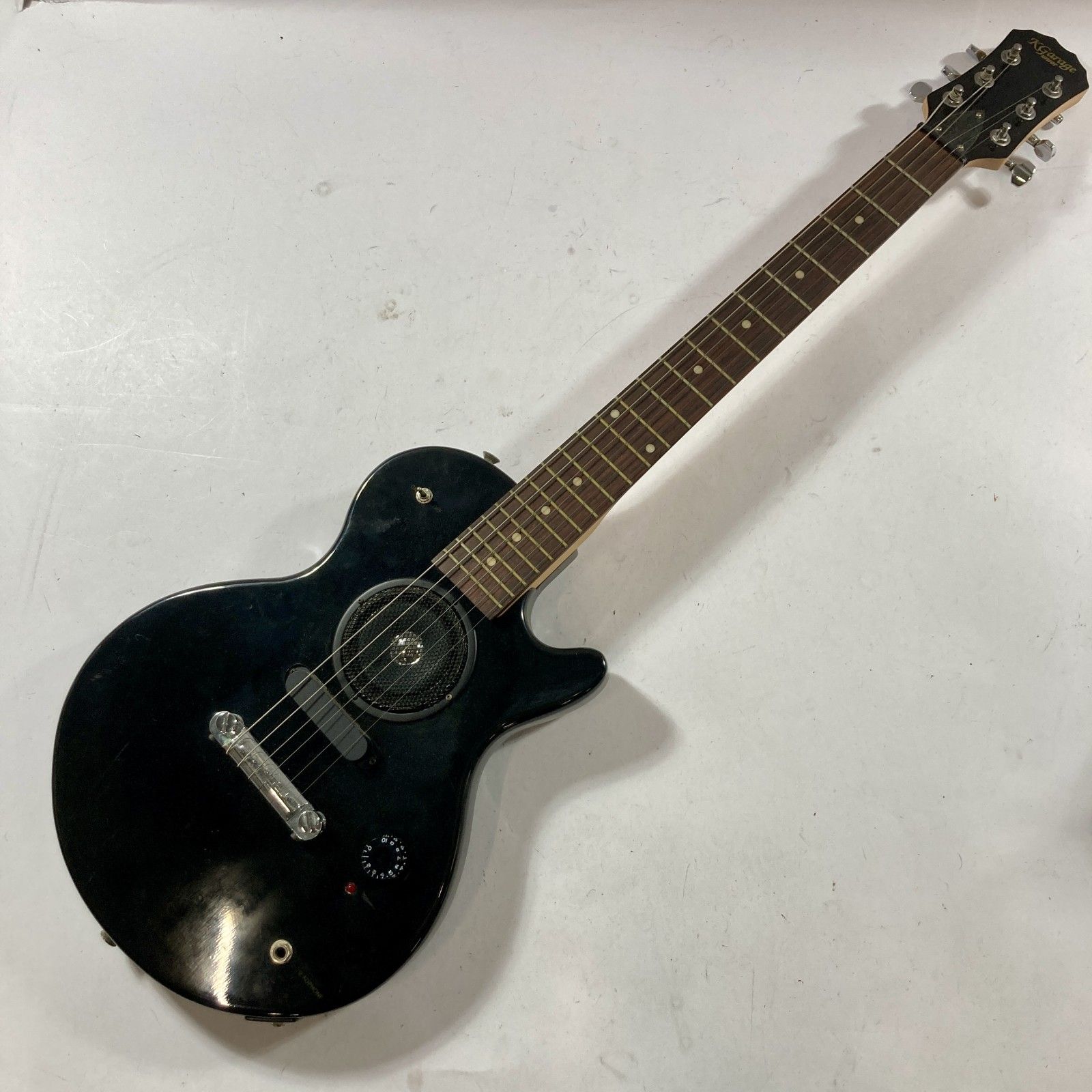 ☆ K-Garage Kガレージ アンプ内蔵 ミニギター ブラック 弦楽器 ソフト