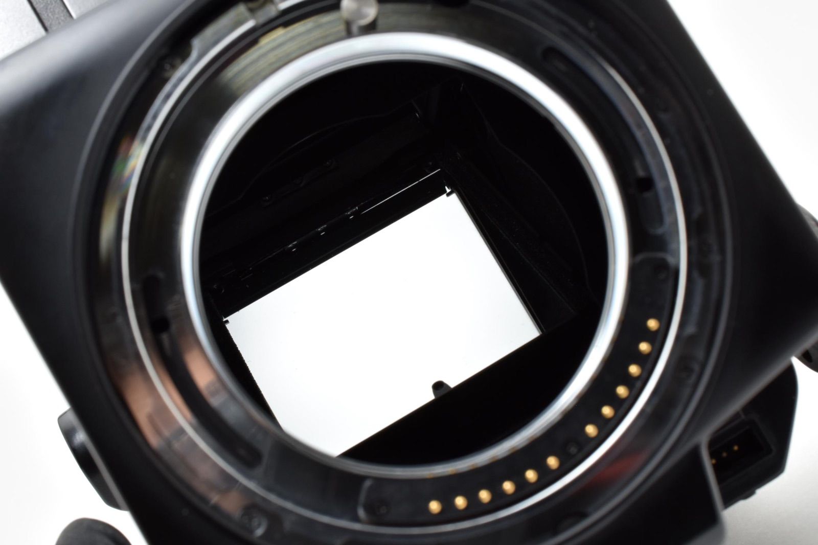 ◇◇ 極上完動品 マミヤ Mamiya RZ67 Pro 中判 フィルムカメラ ボディ