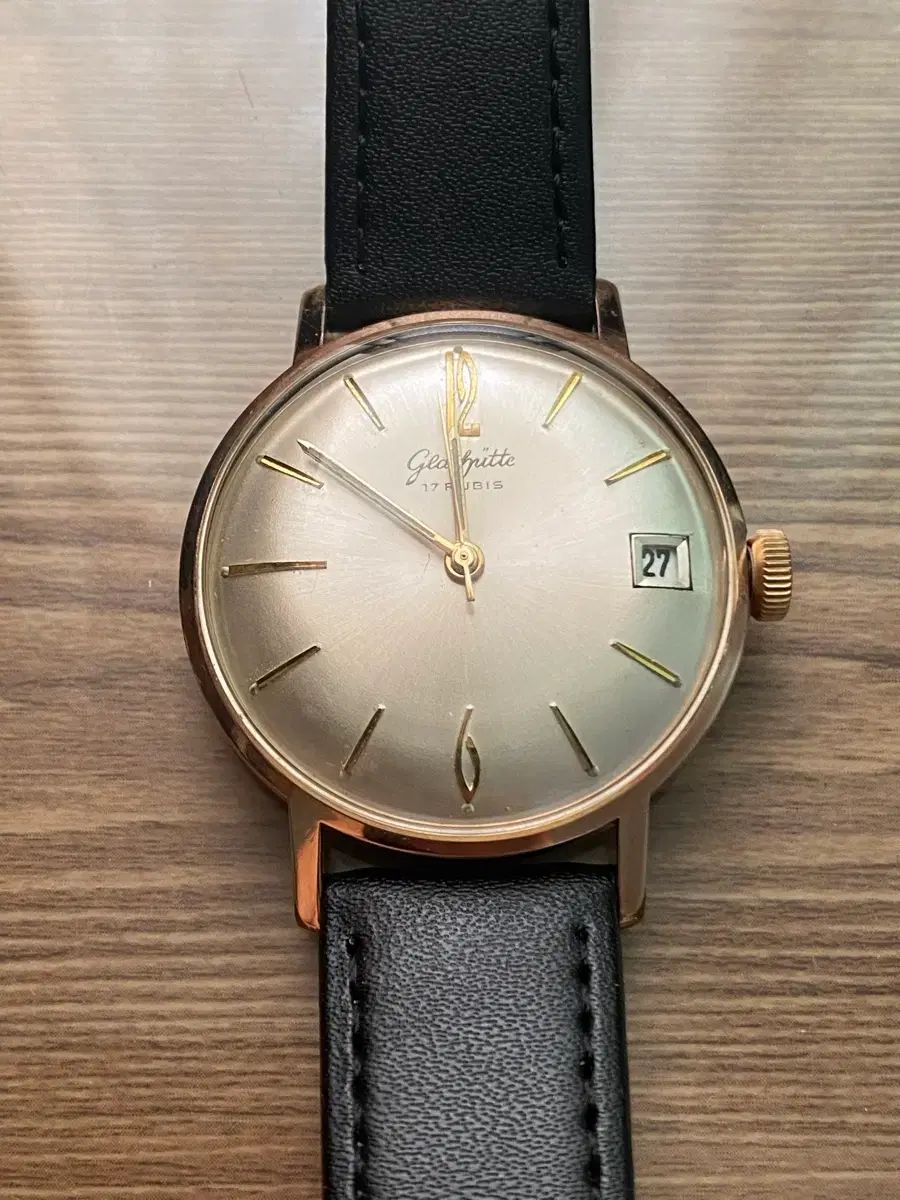 グラスヒュッテ(Glashutte) グラスヒュッテ ヴィンテージ時計 手巻き時計 出品