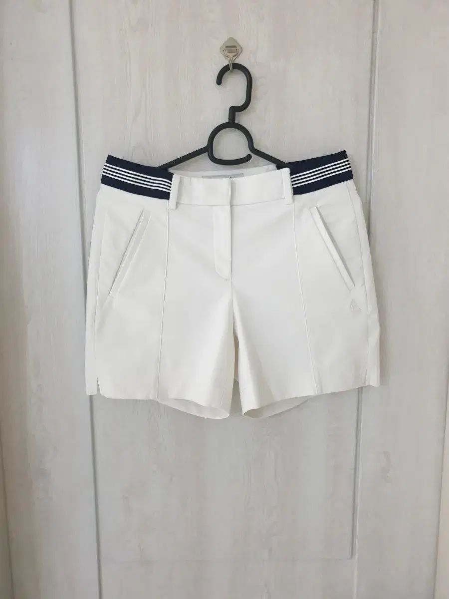 ルコックスポルティフ レディースゴルフバンディングショートパンツ 7,608円