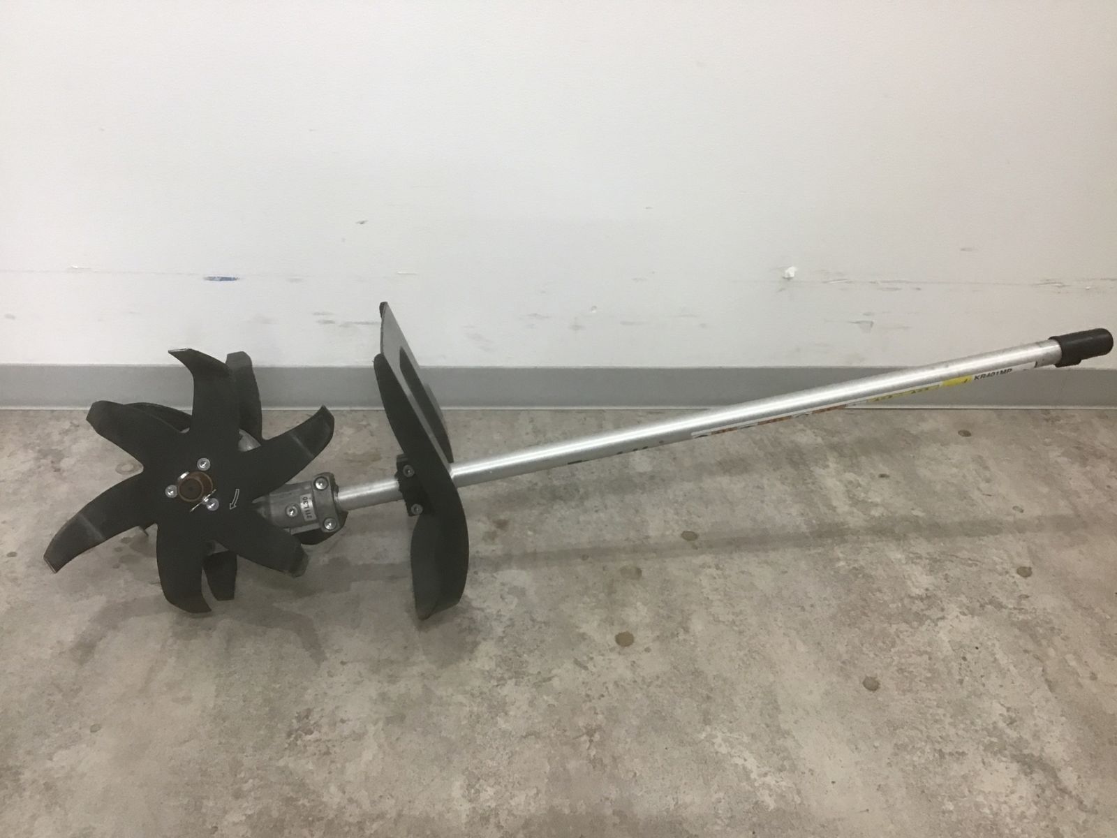 【中古動作品】マキタ(Makita) A-67309　カルチベータアタッチメント　KR401MP　スプリット草刈機　刈払♪アクトツール富山店♪草福